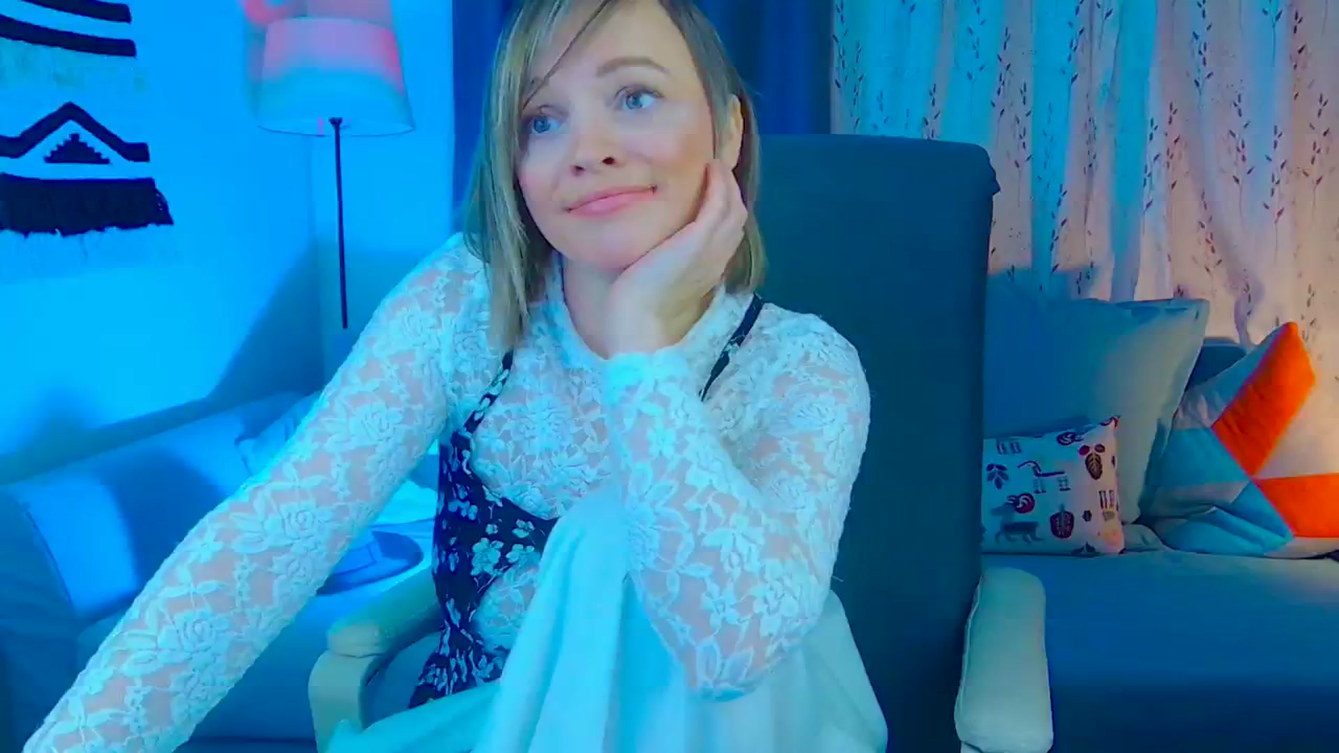 Gallery image thumbnail from SweetDazzle's myfreecams stream on, 11/19/2024, 17:12 image 9 of 20