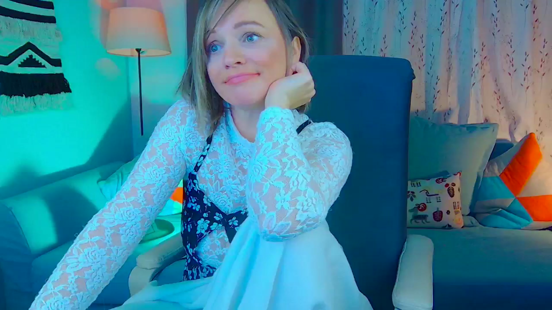 Gallery image thumbnail from SweetDazzle's myfreecams stream on, 11/19/2024, 17:12 image 13 of 20