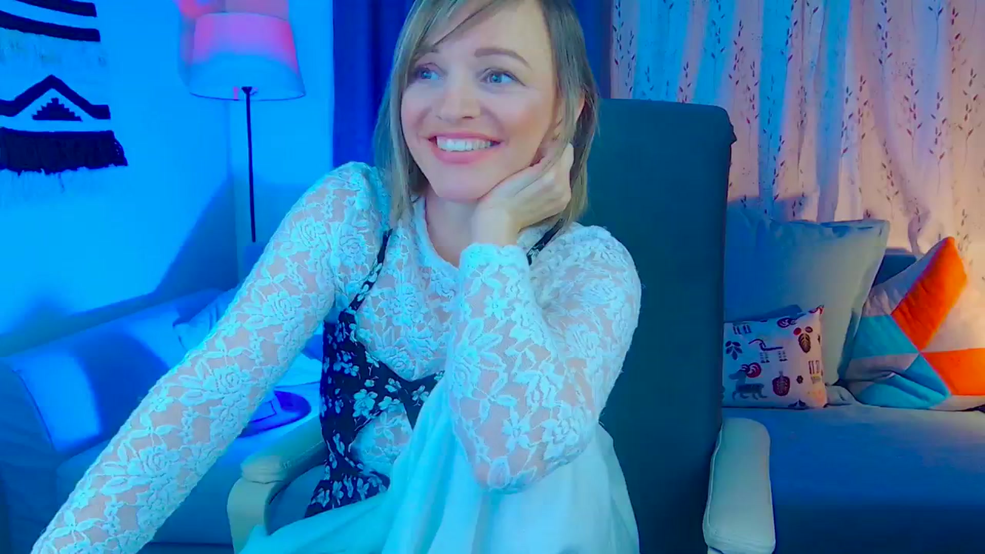 Gallery image thumbnail from SweetDazzle's myfreecams stream on, 11/19/2024, 17:12 image 7 of 20