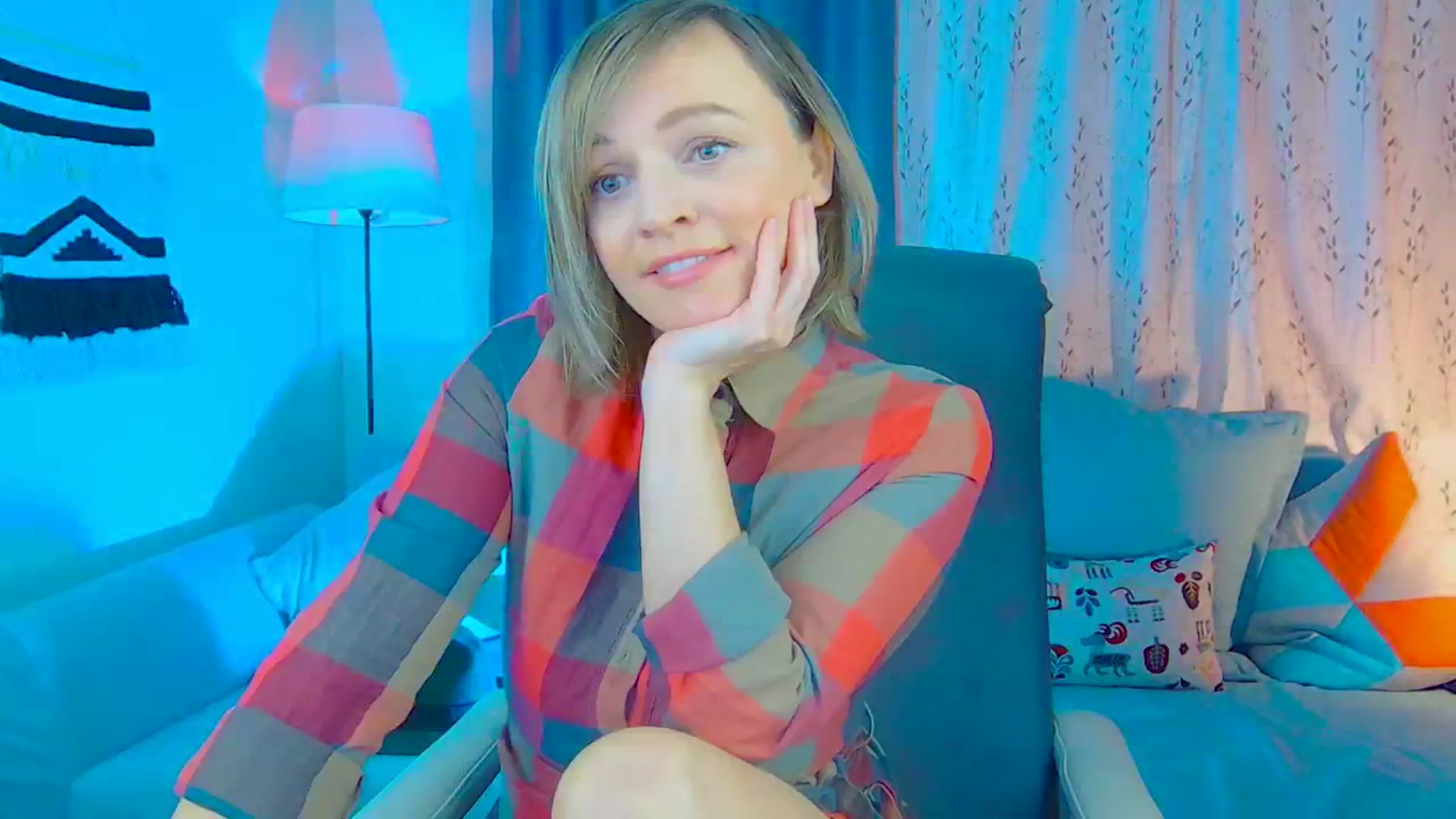 Gallery image thumbnail from SweetDazzle's myfreecams stream on, 11/20/2024, 09:56 image 8 of 20