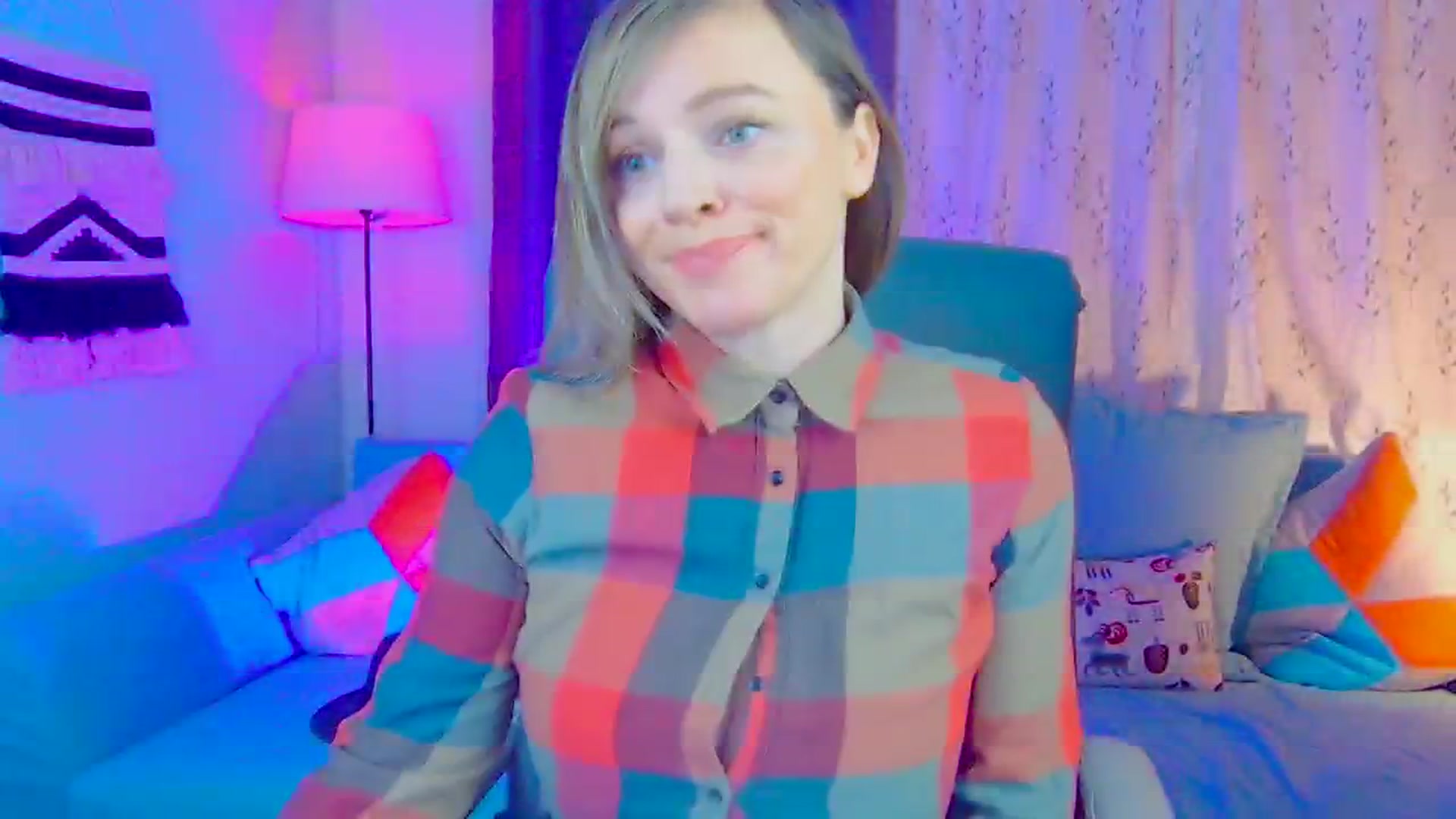 Gallery image thumbnail from SweetDazzle's myfreecams stream on, 11/20/2024, 09:56 image 15 of 20