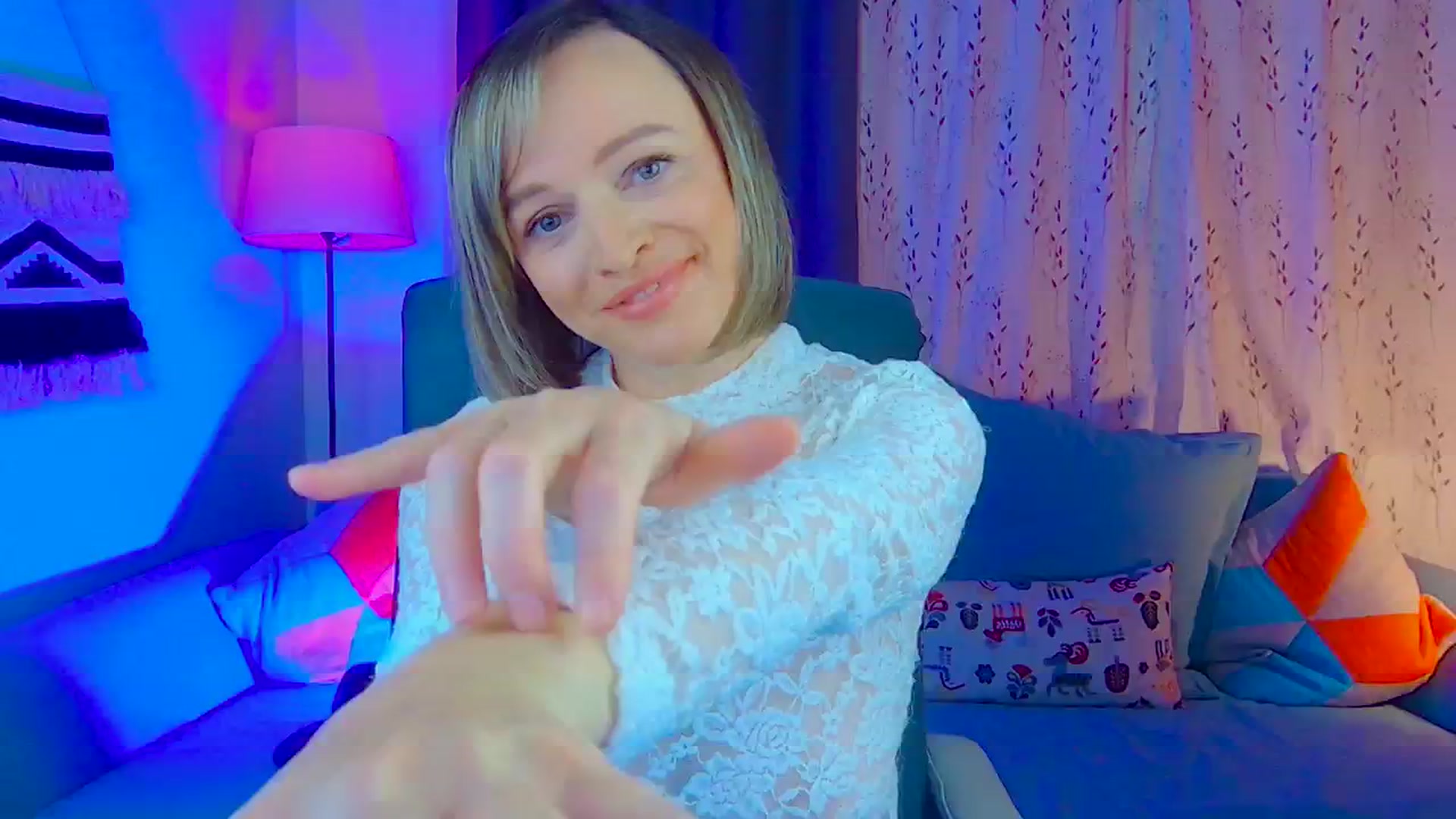 Gallery image thumbnail from SweetDazzle's myfreecams stream on, 11/21/2024, 09:03 image 2 of 20