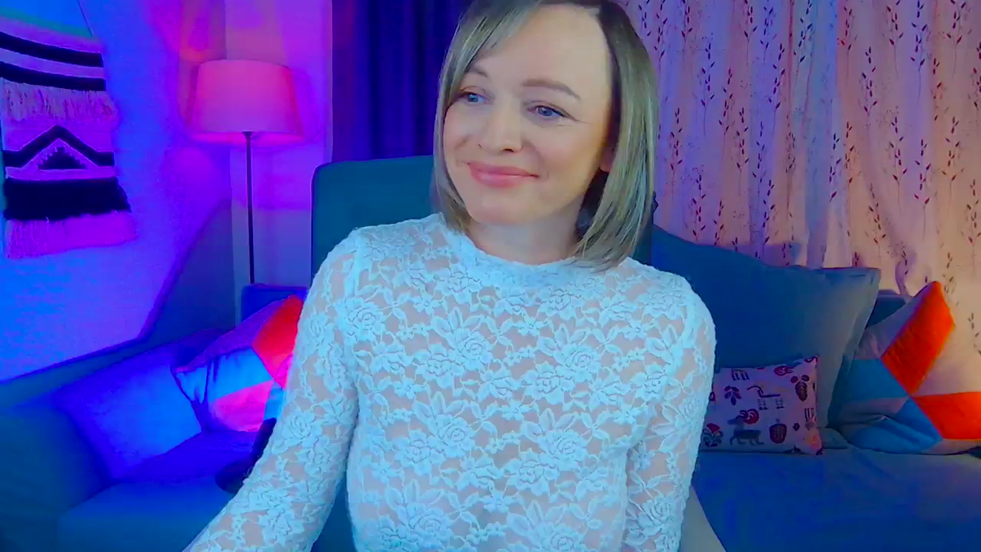 Gallery image thumbnail from SweetDazzle's myfreecams stream on, 11/21/2024, 09:03 image 8 of 20