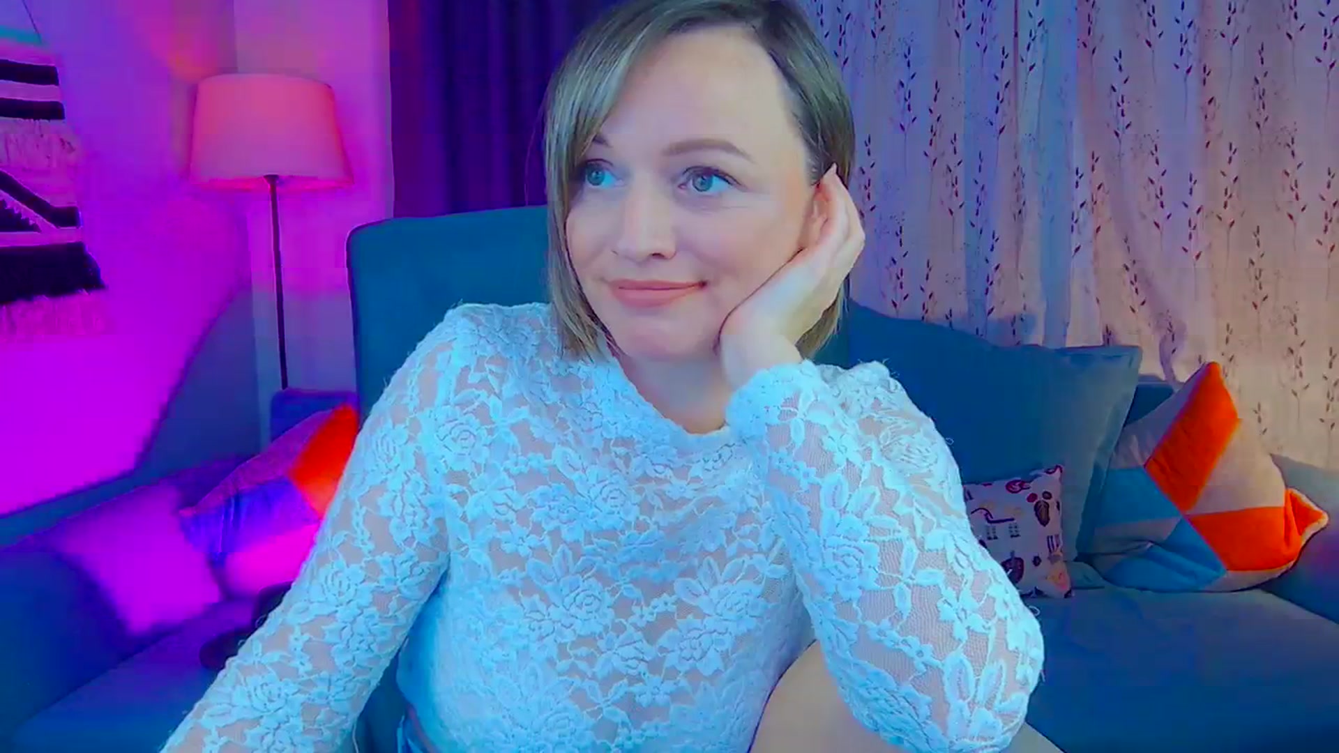 Gallery image thumbnail from SweetDazzle's myfreecams stream on, 11/21/2024, 15:02 image 14 of 20