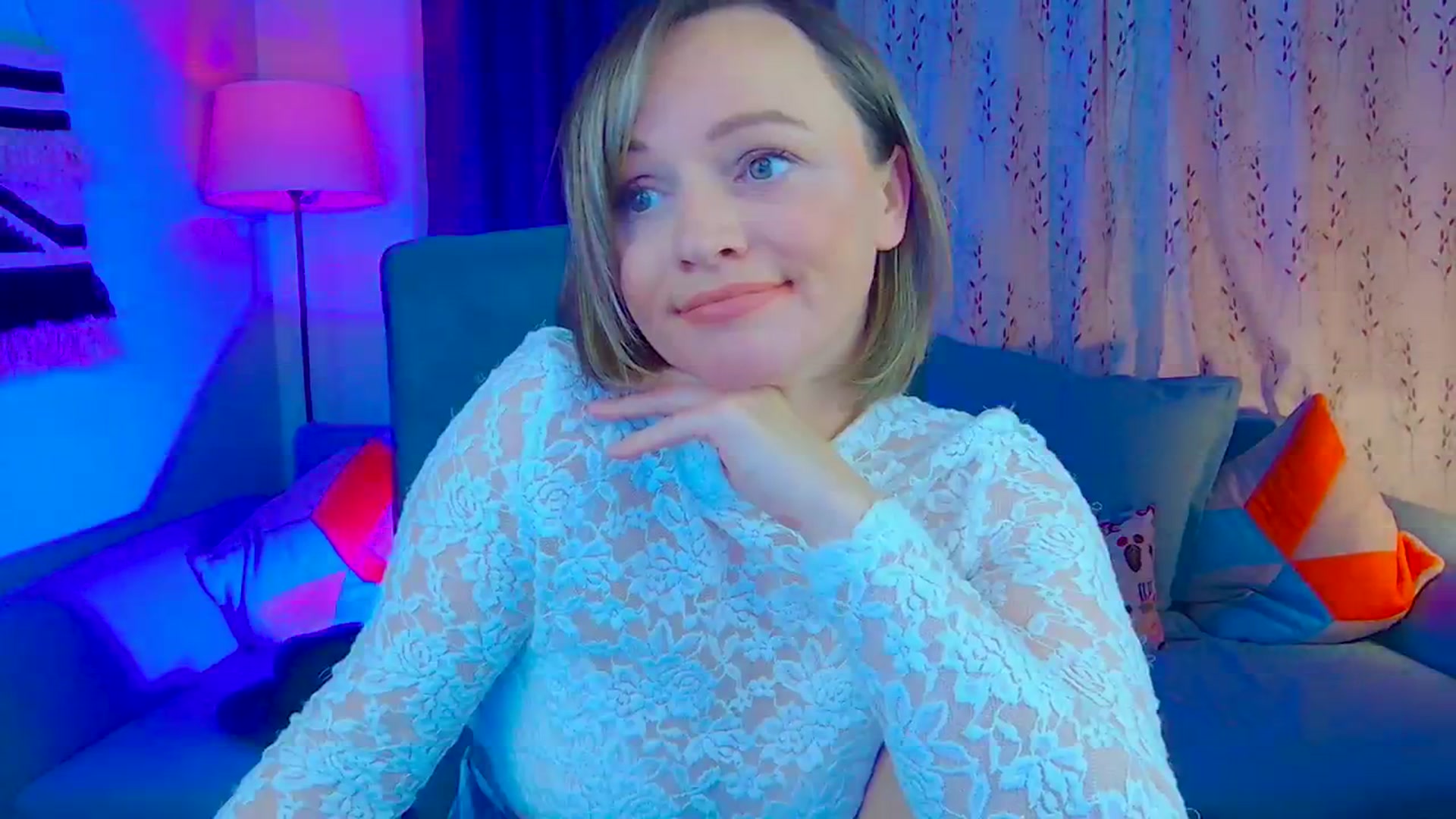 Gallery image thumbnail from SweetDazzle's myfreecams stream on, 11/21/2024, 15:02 image 12 of 20