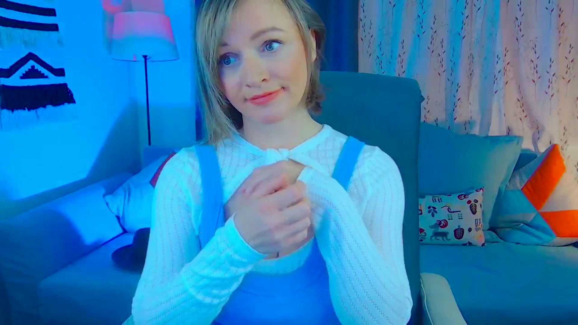 Gallery image thumbnail from SweetDazzle's myfreecams stream on, 11/22/2024, 09:44 image 11 of 20