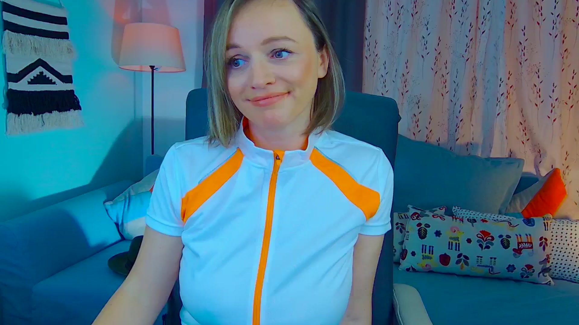Gallery image thumbnail from SweetDazzle's myfreecams stream on, 11/25/2024, 10:08 image 12 of 20