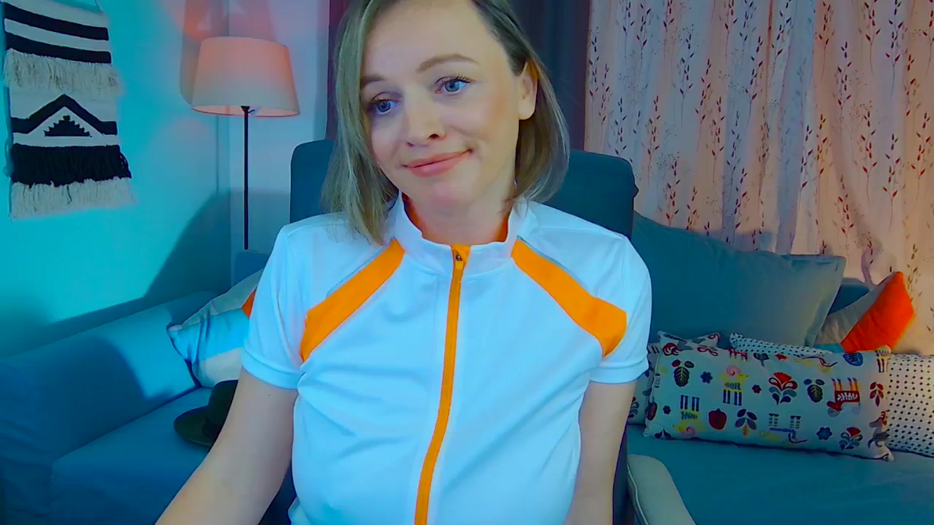Gallery image thumbnail from SweetDazzle's myfreecams stream on, 11/25/2024, 10:08 image 18 of 20