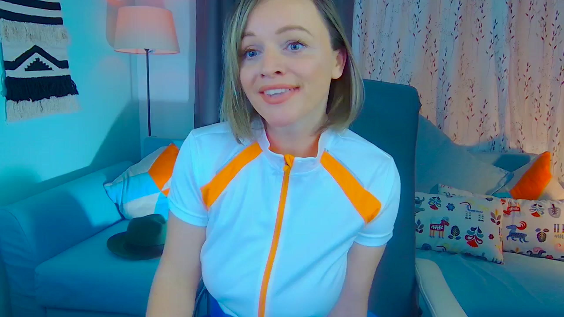 Gallery image thumbnail from SweetDazzle's myfreecams stream on, 11/25/2024, 13:03 image 13 of 20