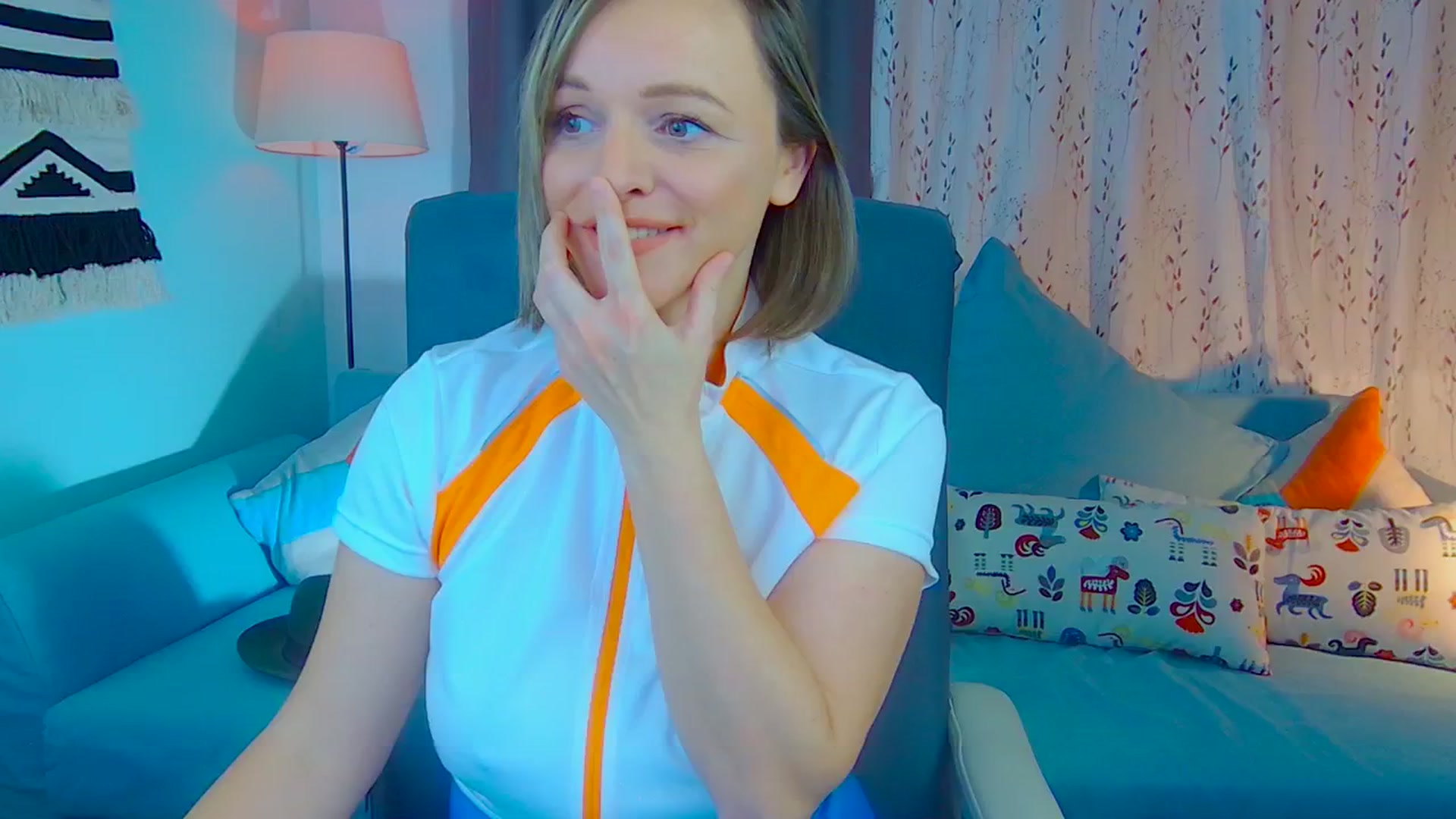 Gallery image thumbnail from SweetDazzle's myfreecams stream on, 11/25/2024, 13:32 image 5 of 20