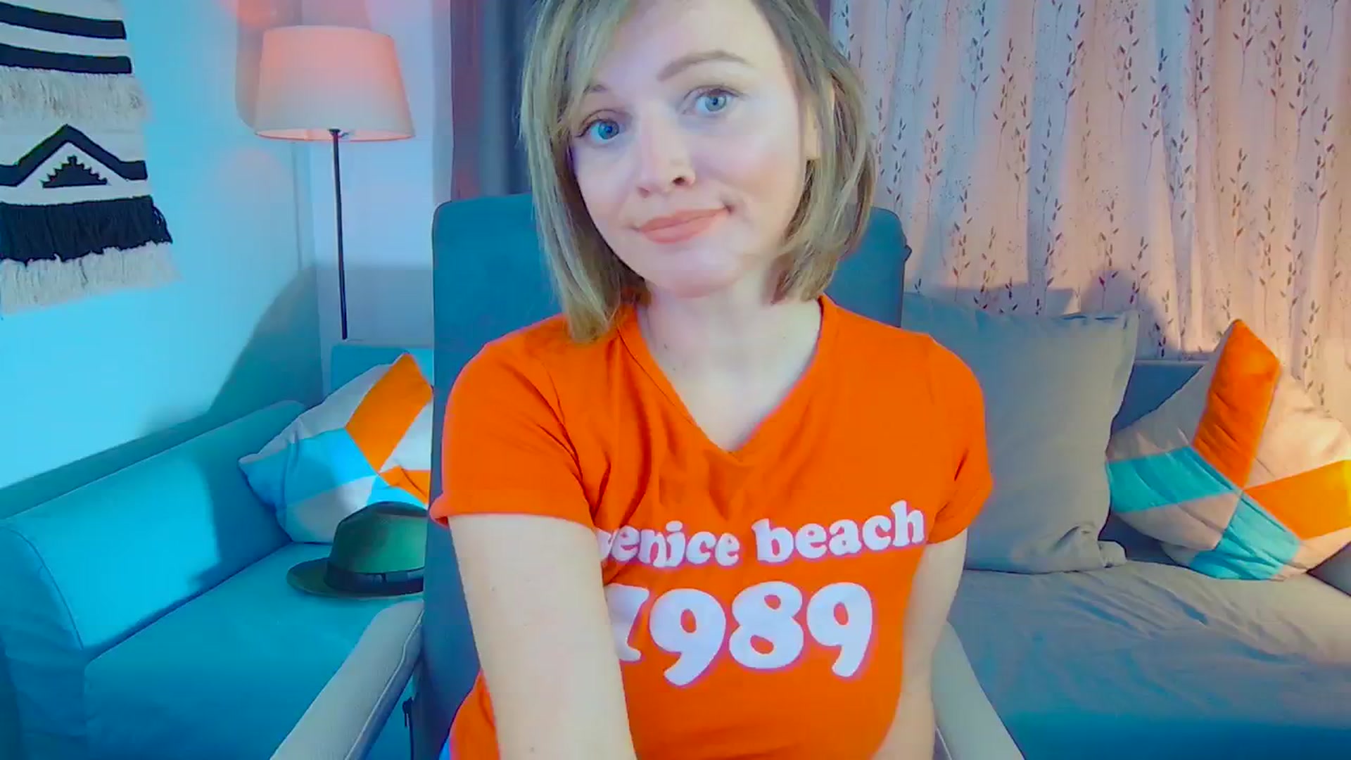 Gallery image thumbnail from SweetDazzle's myfreecams stream on, 11/26/2024, 13:39 image 15 of 20