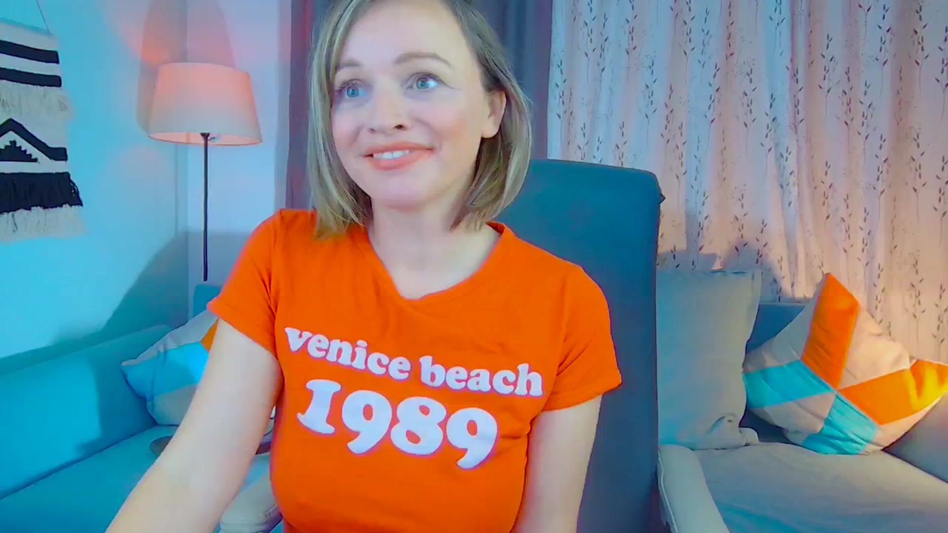 Gallery image thumbnail from SweetDazzle's myfreecams stream on, 11/26/2024, 16:40 image 10 of 20
