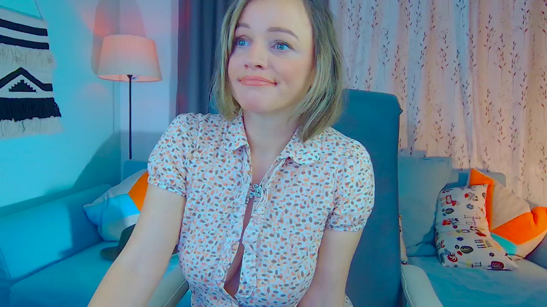 Gallery image thumbnail from SweetDazzle's myfreecams stream on, 11/27/2024, 10:44 image 4 of 20