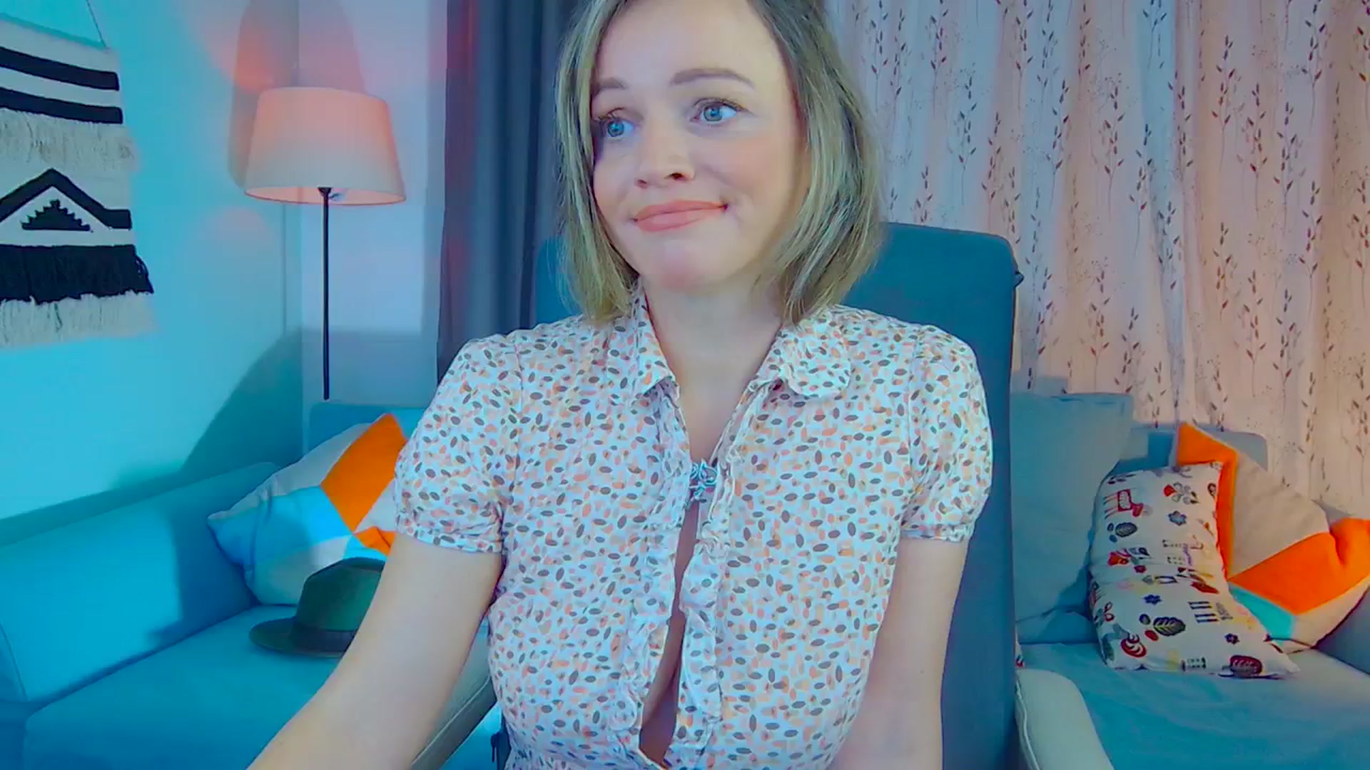 Gallery image thumbnail from SweetDazzle's myfreecams stream on, 11/27/2024, 10:44 image 8 of 20