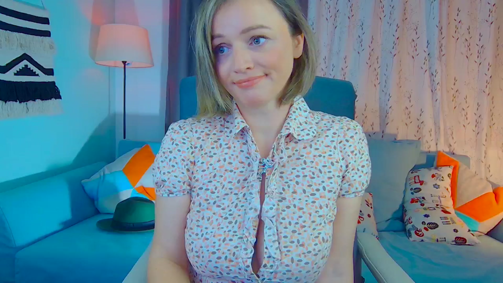 Gallery image thumbnail from SweetDazzle's myfreecams stream on, 11/27/2024, 12:07 image 7 of 20