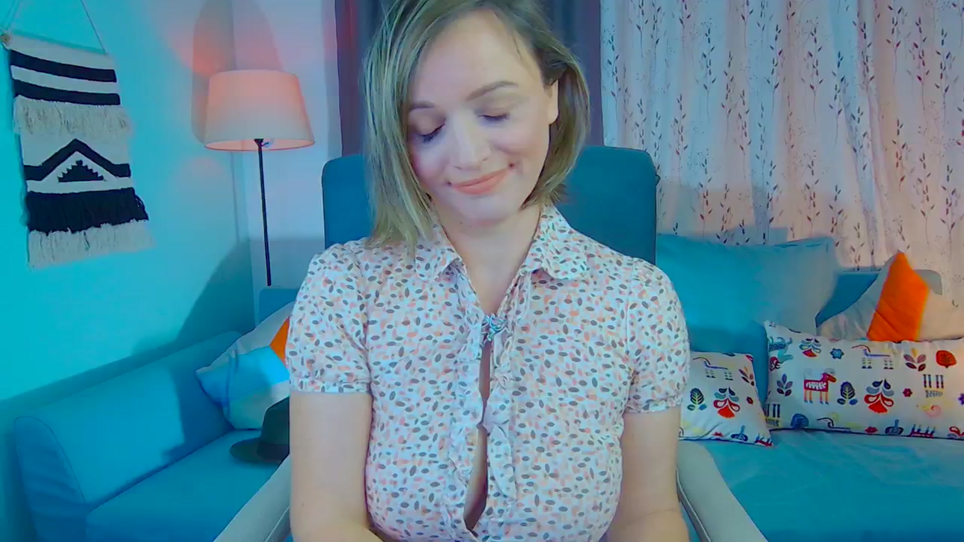 Gallery image thumbnail from SweetDazzle's myfreecams stream on, 11/27/2024, 16:35 image 15 of 20