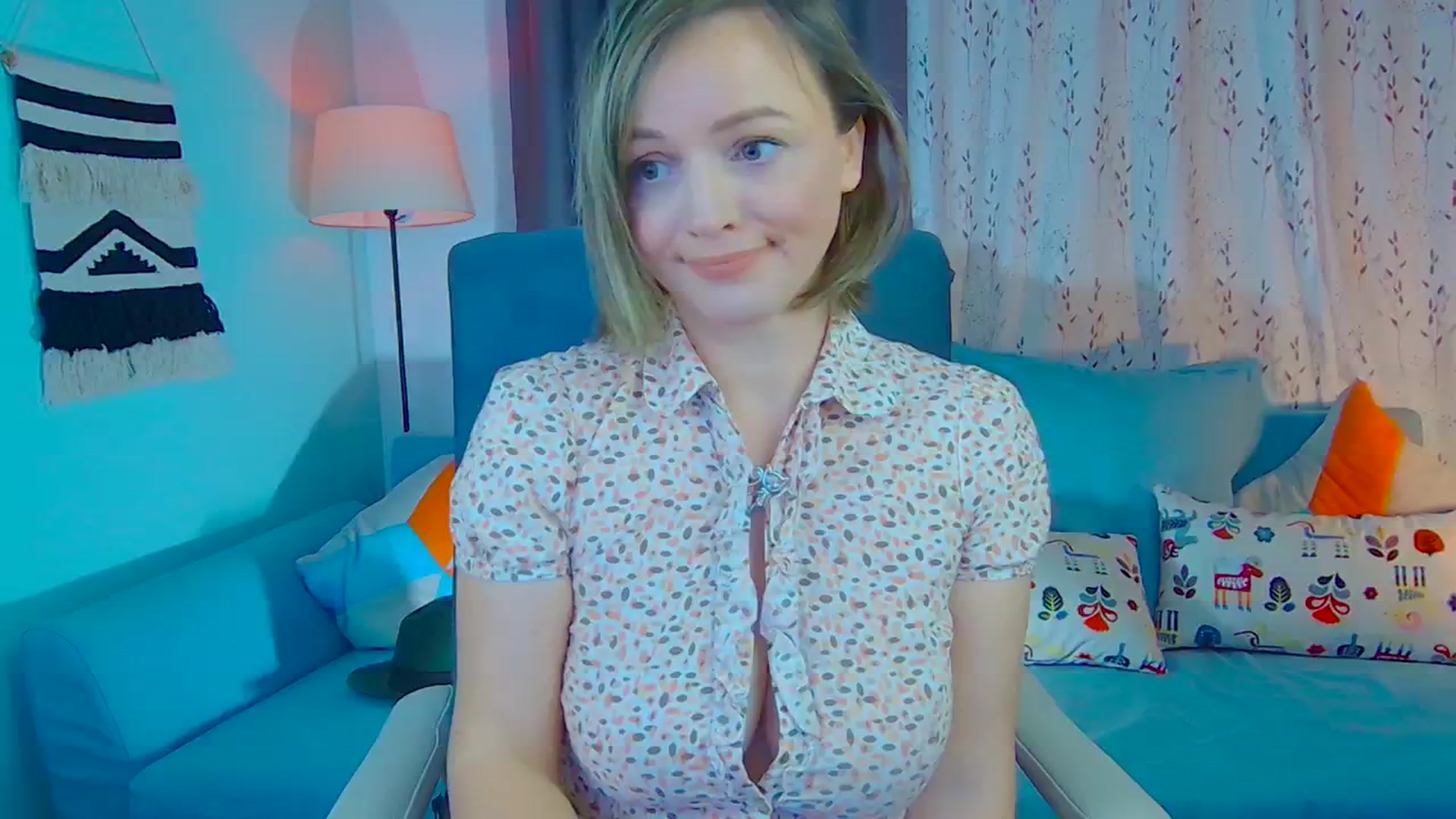 Gallery image thumbnail from SweetDazzle's myfreecams stream on, 11/27/2024, 16:35 image 10 of 20