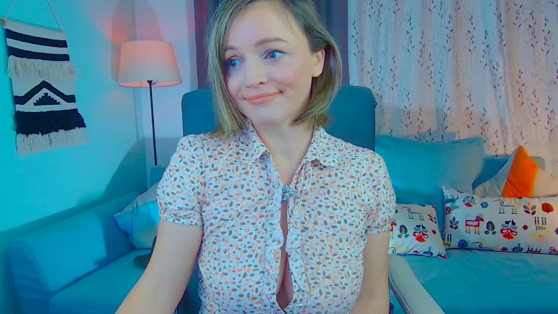 Gallery image thumbnail from SweetDazzle's myfreecams stream on, 11/27/2024, 16:35 image 18 of 20