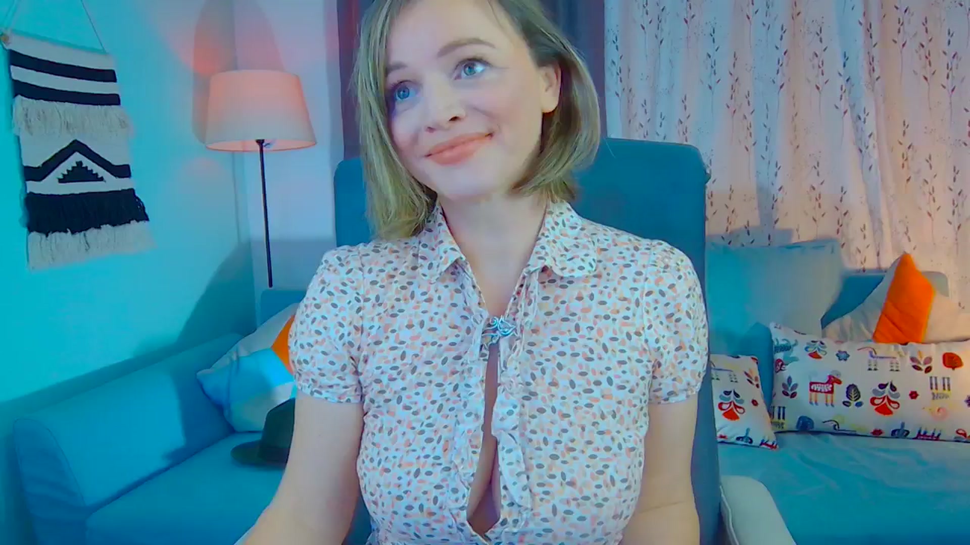 Gallery image thumbnail from SweetDazzle's myfreecams stream on, 11/27/2024, 16:35 image 1 of 20
