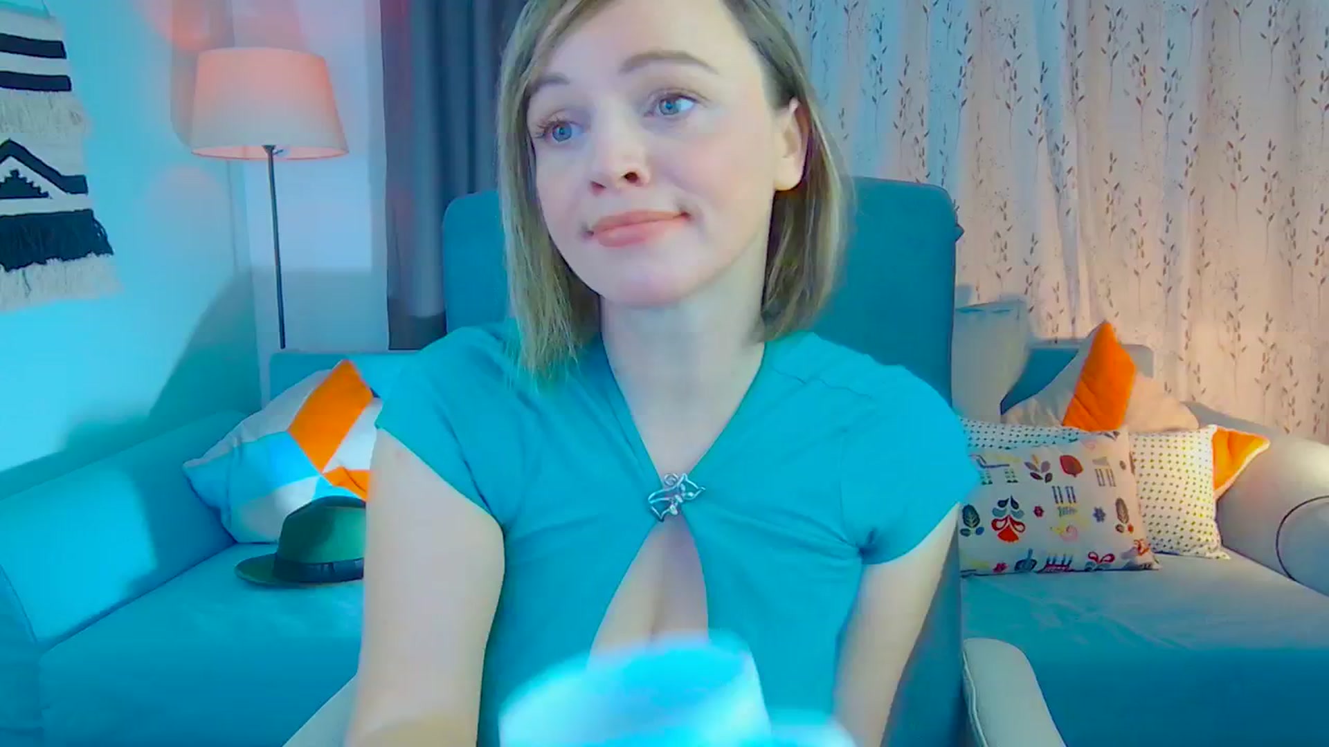 Gallery image thumbnail from SweetDazzle's myfreecams stream on, 11/28/2024, 21:19 image 11 of 20