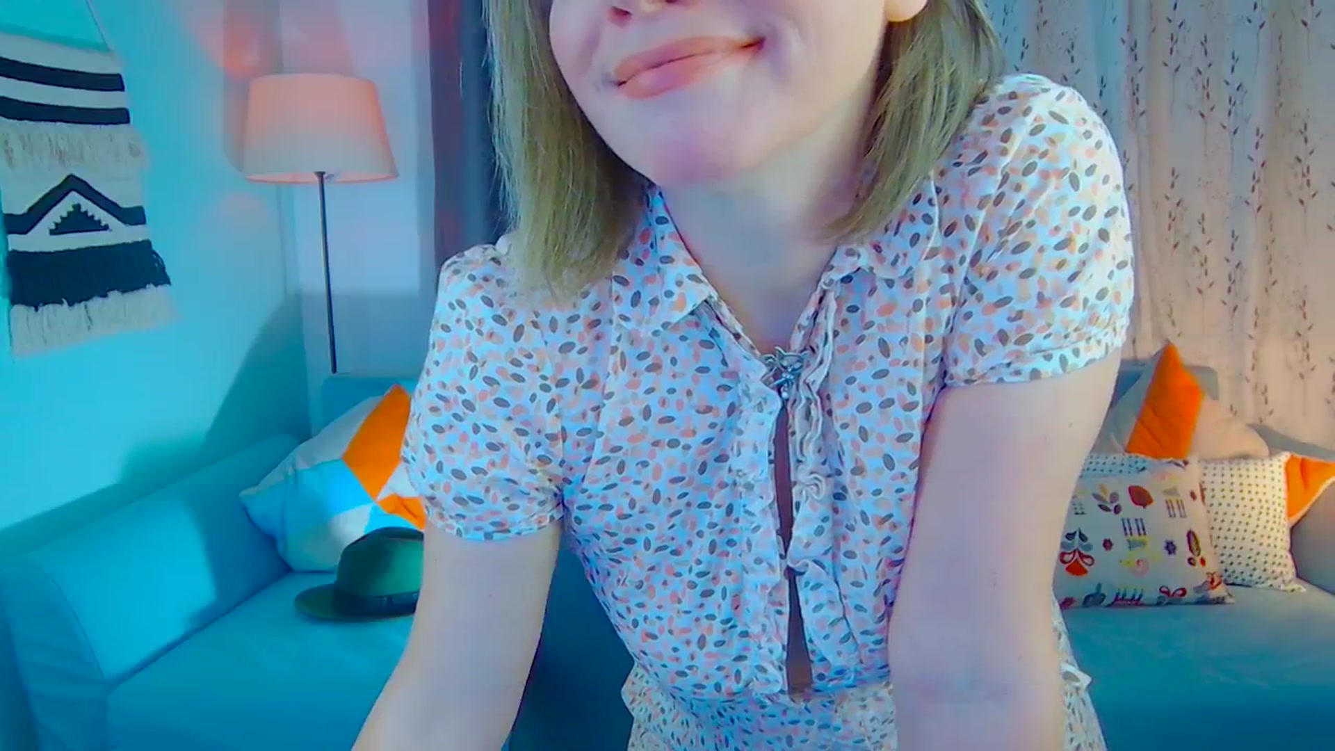 Gallery image thumbnail from SweetDazzle's myfreecams stream on, 11/29/2024, 24:14 image 17 of 20