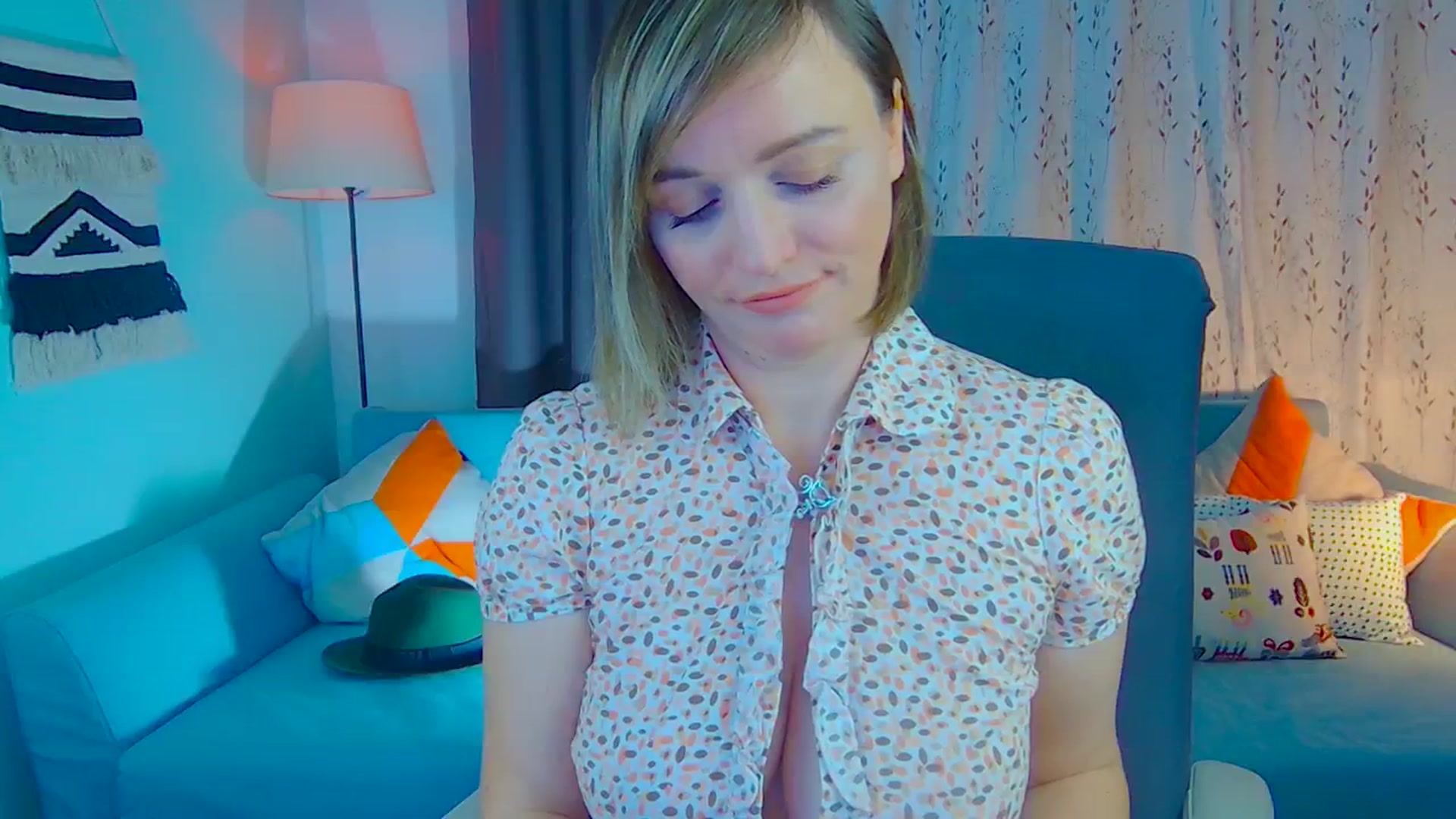 Gallery image thumbnail from SweetDazzle's myfreecams stream on, 11/29/2024, 24:14 image 20 of 20
