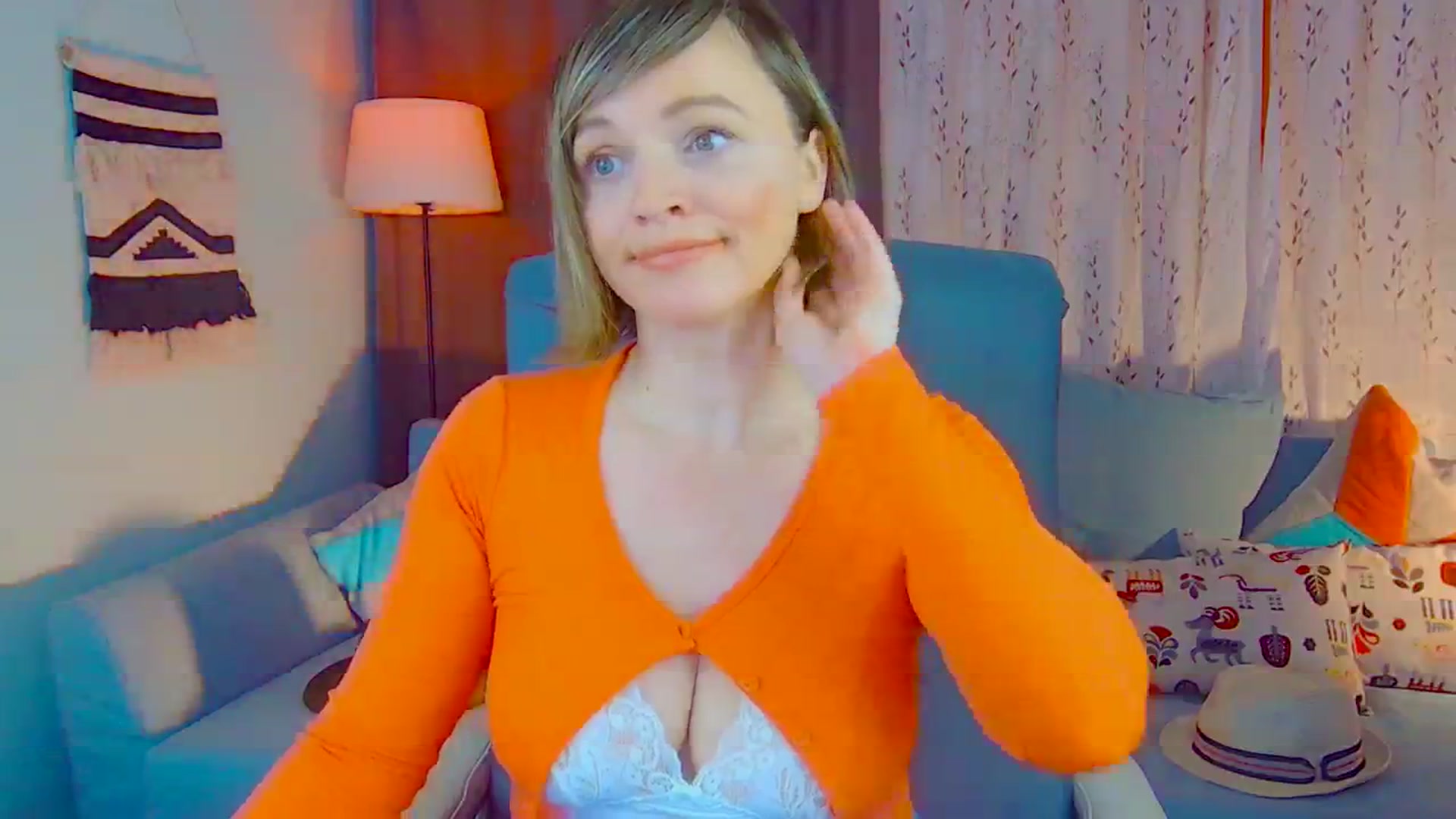 Gallery image thumbnail from SweetDazzle's myfreecams stream on, 12/10/2024, 19:56 image 15 of 20