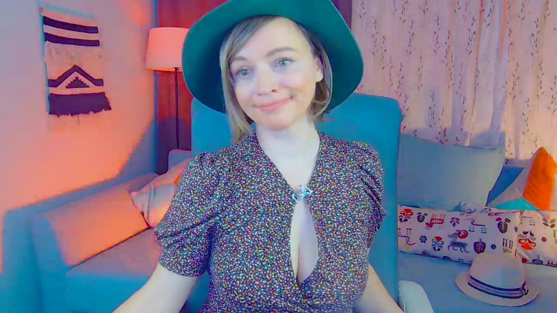 Gallery image thumbnail from SweetDazzle's myfreecams stream on, 12/12/2024, 10:34 image 6 of 20