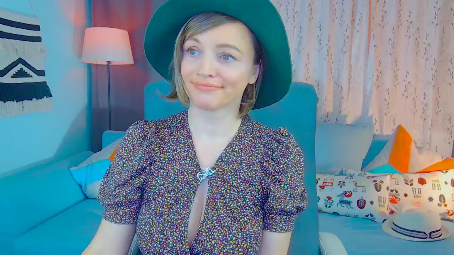 Gallery image thumbnail from SweetDazzle's myfreecams stream on, 12/12/2024, 13:48 image 5 of 20