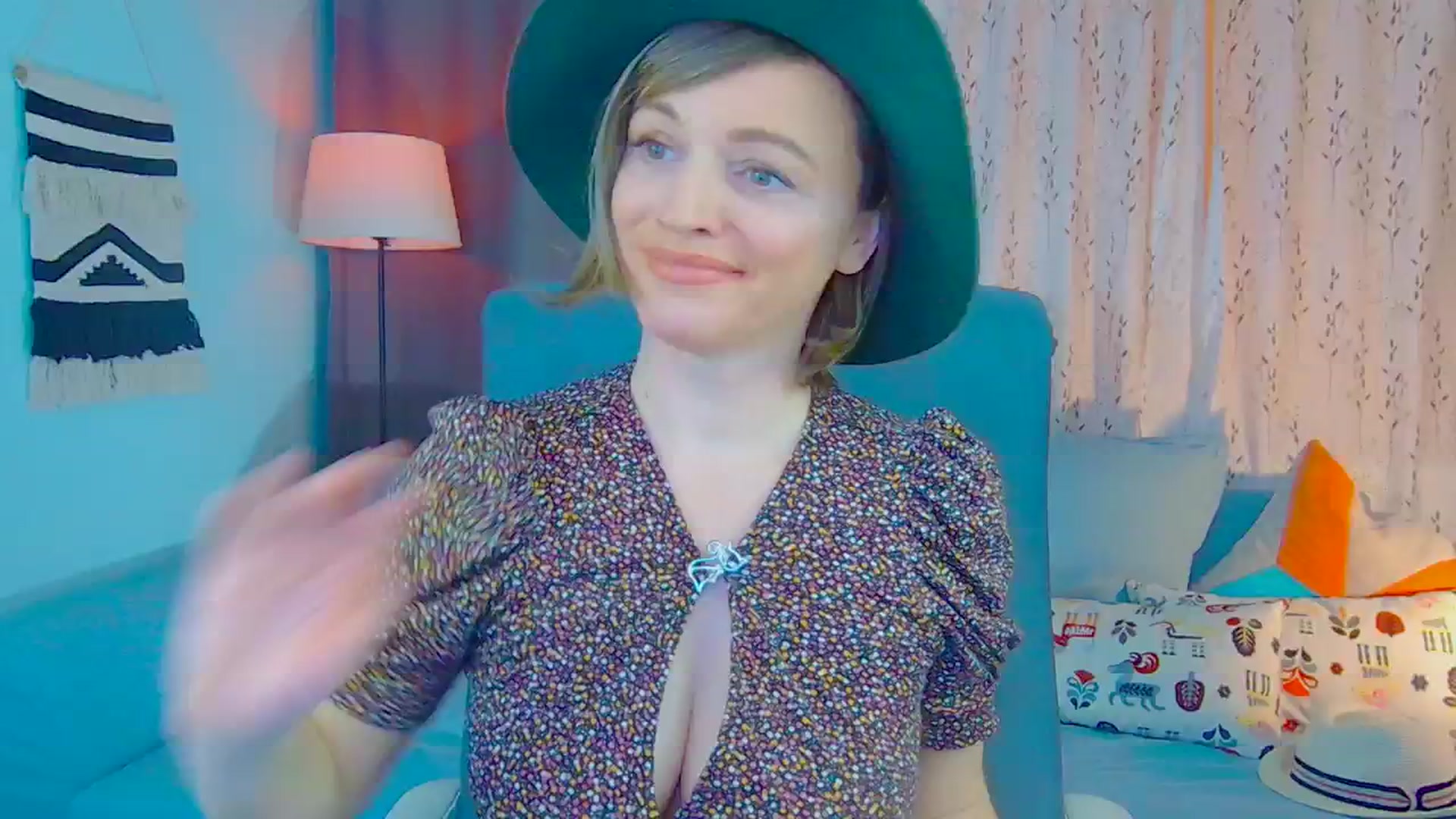 Gallery image thumbnail from SweetDazzle's myfreecams stream on, 12/12/2024, 13:48 image 7 of 20