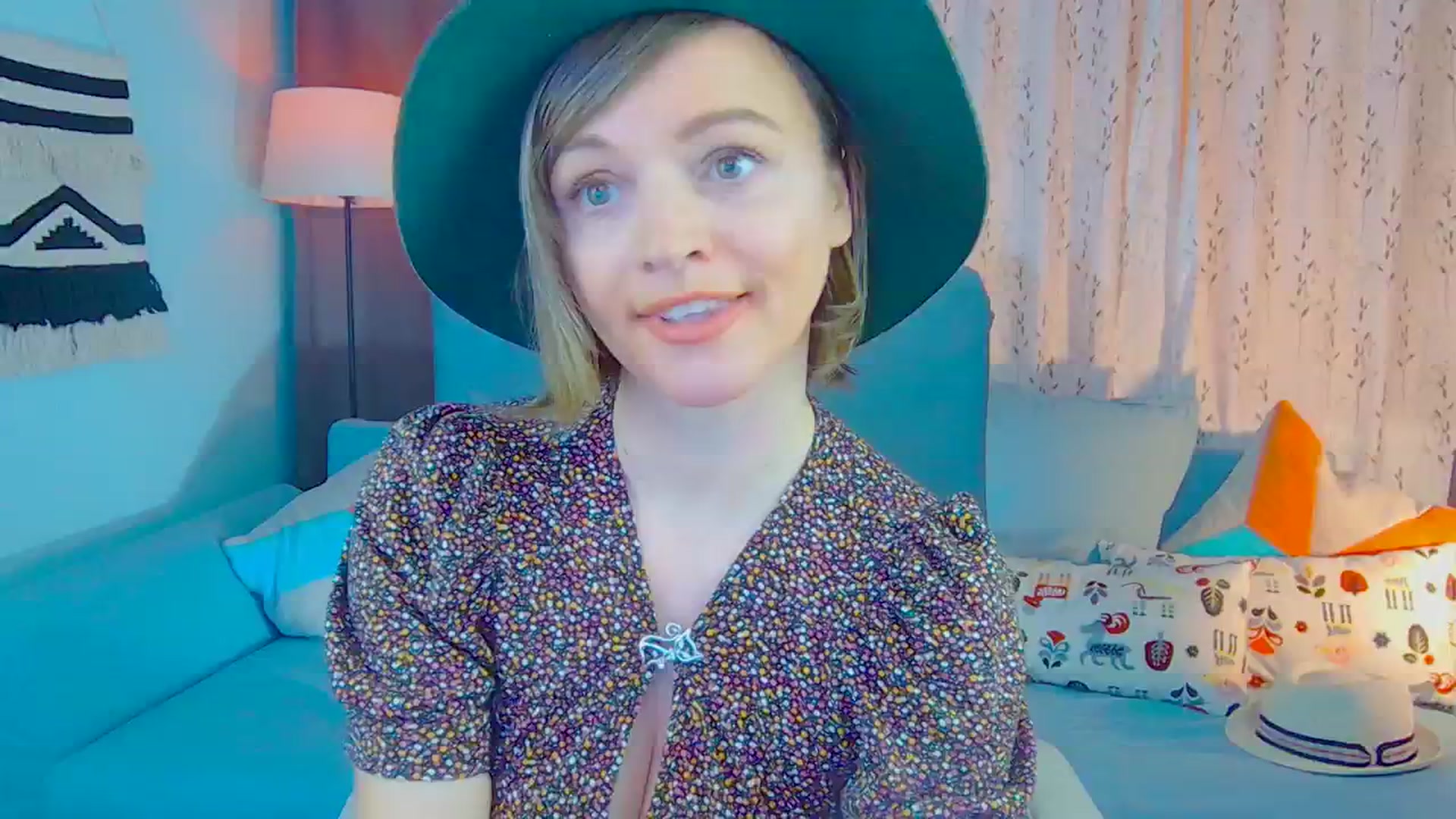Gallery image thumbnail from SweetDazzle's myfreecams stream on, 12/12/2024, 13:48 image 6 of 20