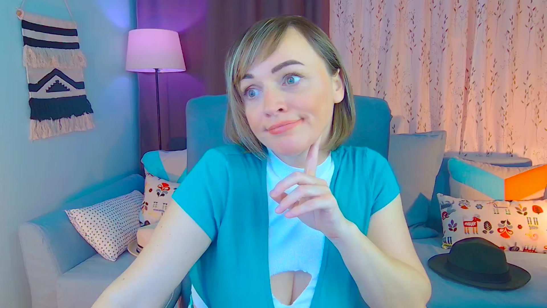 Gallery image thumbnail from SweetDazzle's myfreecams stream on, 12/17/2024, 14:45 image 11 of 20