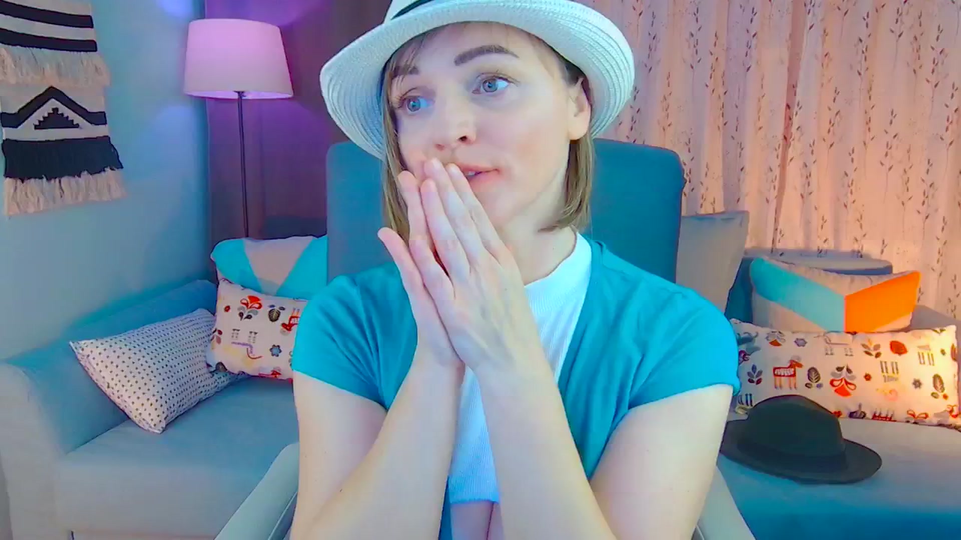 Gallery image thumbnail from SweetDazzle's myfreecams stream on, 12/17/2024, 17:43 image 18 of 20