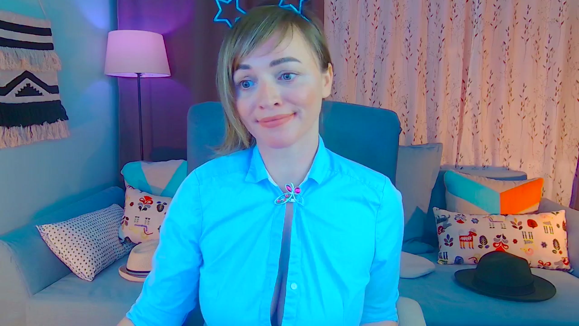 Gallery image thumbnail from SweetDazzle's myfreecams stream on, 12/20/2024, 18:45 image 20 of 20