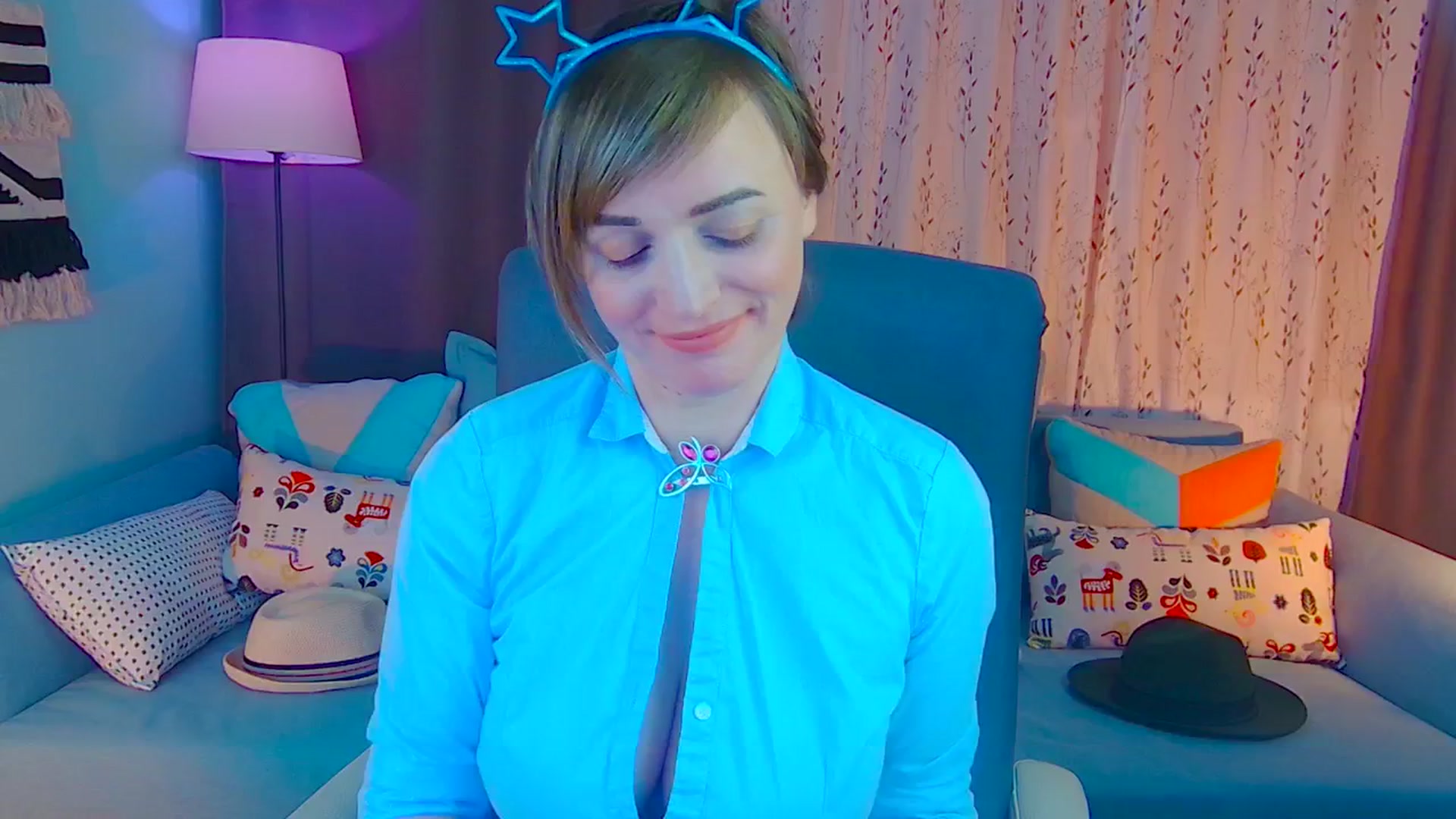 Gallery image thumbnail from SweetDazzle's myfreecams stream on, 12/20/2024, 21:11 image 20 of 20