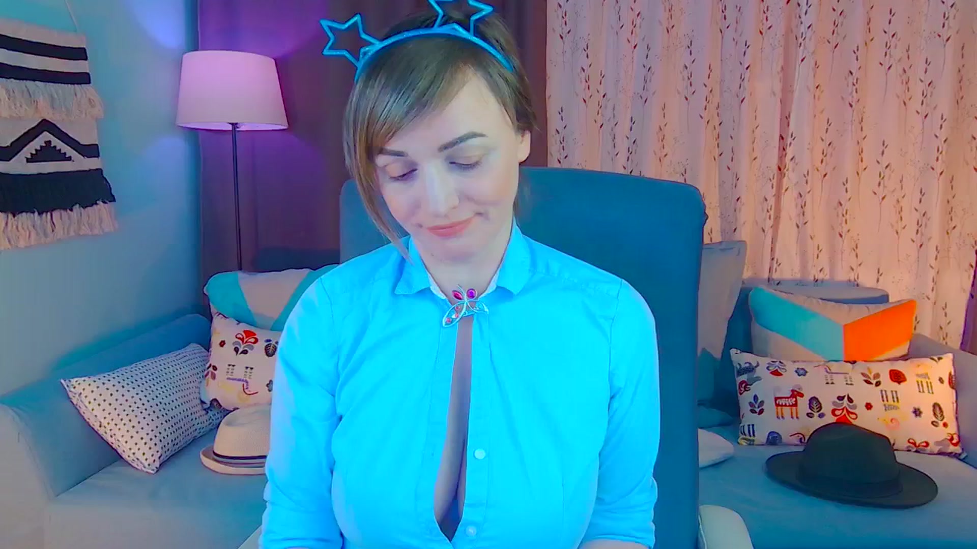 Gallery image thumbnail from SweetDazzle's myfreecams stream on, 12/20/2024, 21:11 image 4 of 20
