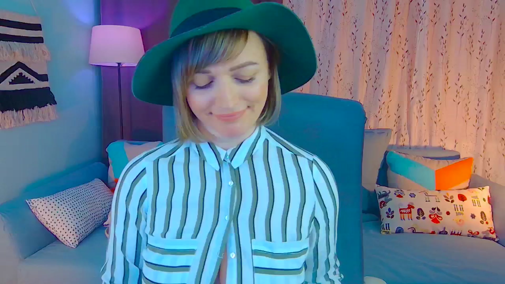Gallery image thumbnail from SweetDazzle's myfreecams stream on, 01/02/2025, 22:46 image 3 of 20