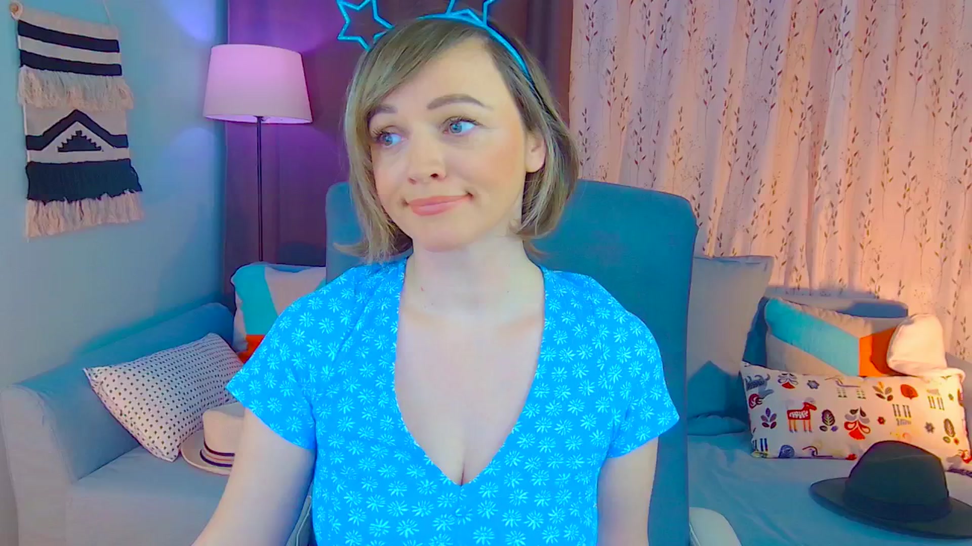 Gallery image thumbnail from SweetDazzle's myfreecams stream on, 01/04/2025, 20:29 image 20 of 20