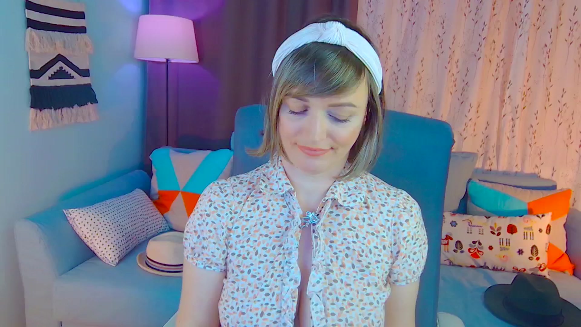 Gallery image thumbnail from SweetDazzle's myfreecams stream on, 01/06/2025, 13:22 image 20 of 20