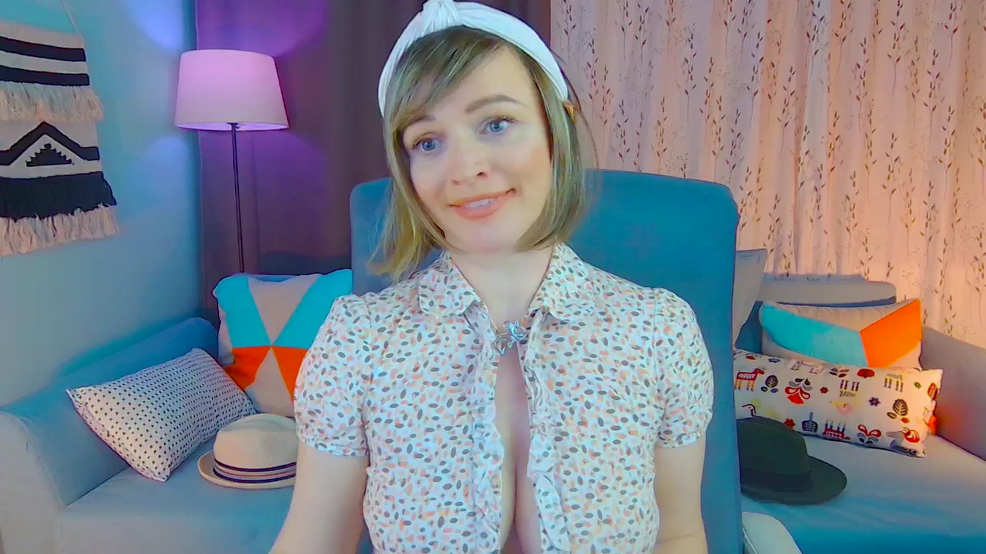 Gallery image thumbnail from SweetDazzle's myfreecams stream on, 01/06/2025, 14:14 image 12 of 20