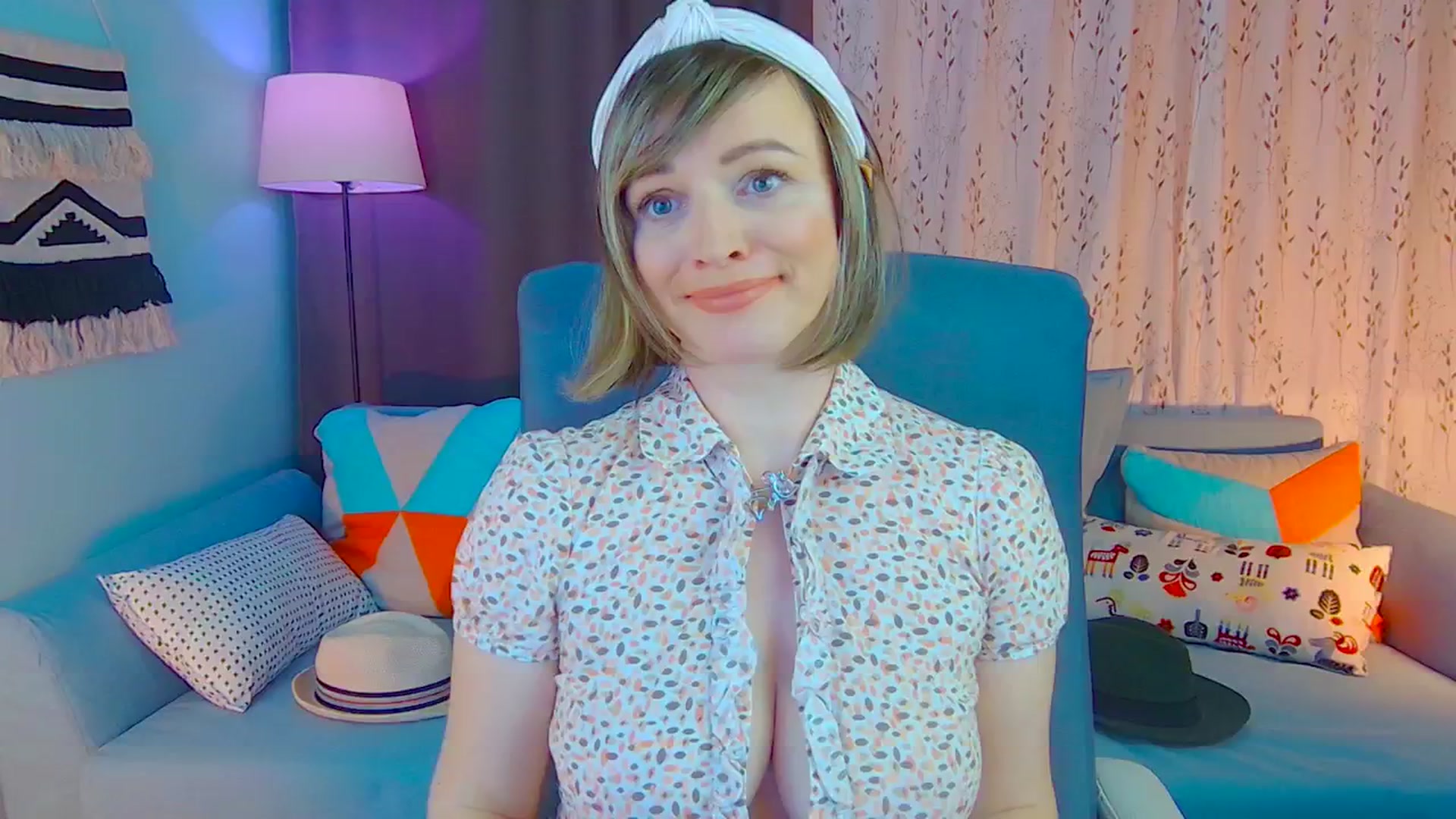 Gallery image thumbnail from SweetDazzle's myfreecams stream on, 01/06/2025, 14:14 image 9 of 20