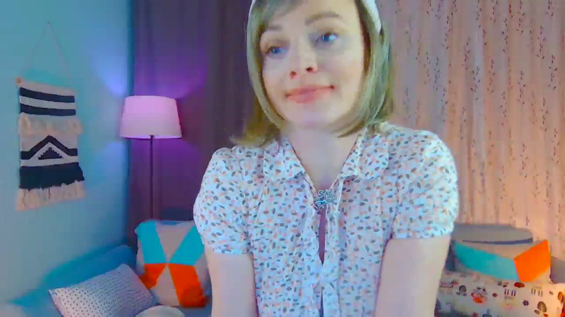 Gallery image thumbnail from SweetDazzle's myfreecams stream on, 01/06/2025, 17:38 image 5 of 20