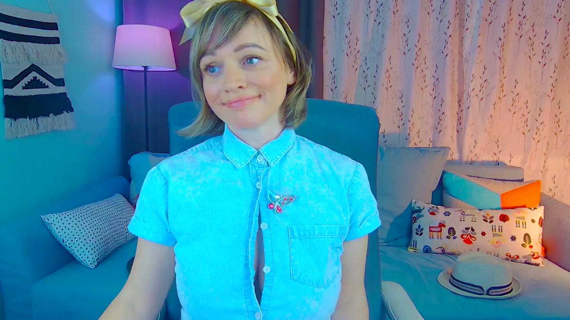 Gallery image thumbnail from SweetDazzle's myfreecams stream on, 01/09/2025, 17:22 image 14 of 20