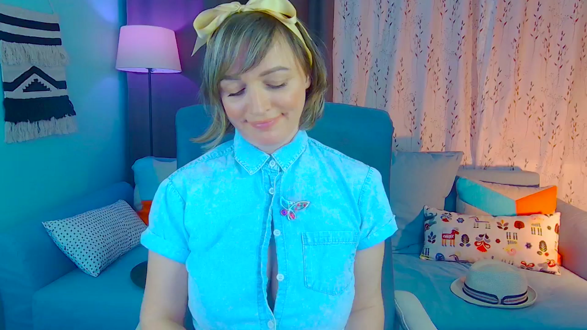 Gallery image thumbnail from SweetDazzle's myfreecams stream on, 01/09/2025, 17:22 image 16 of 20