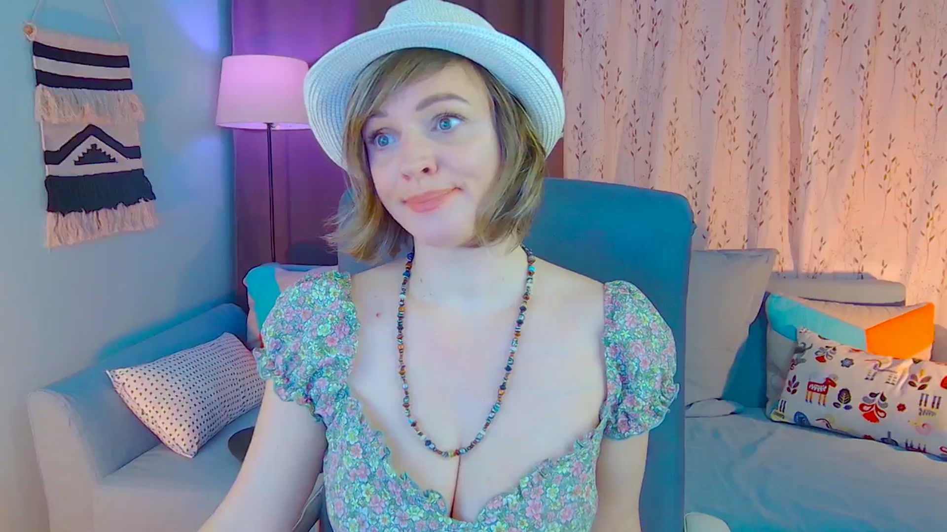 Gallery image thumbnail from SweetDazzle's myfreecams stream on, 01/10/2025, 20:07 image 5 of 20