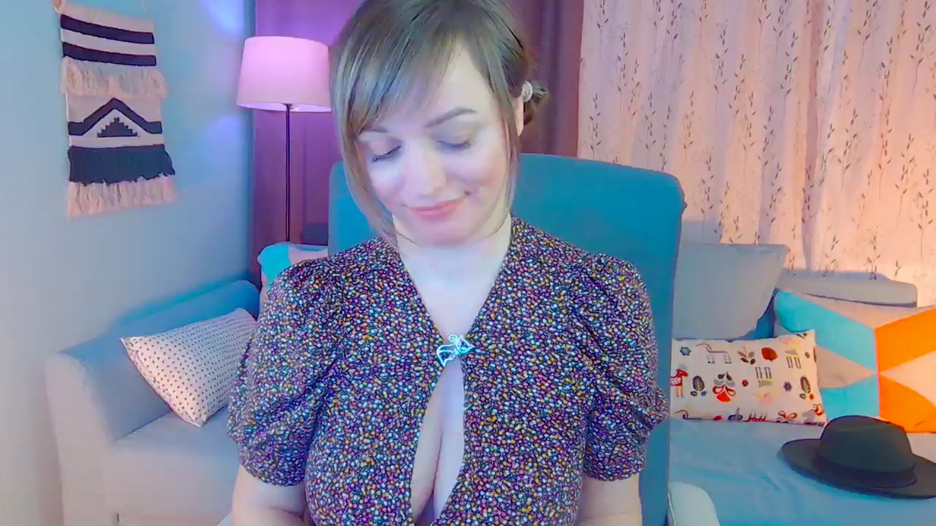 Gallery image thumbnail from SweetDazzle's myfreecams stream on, 01/14/2025, 01:46 image 9 of 20