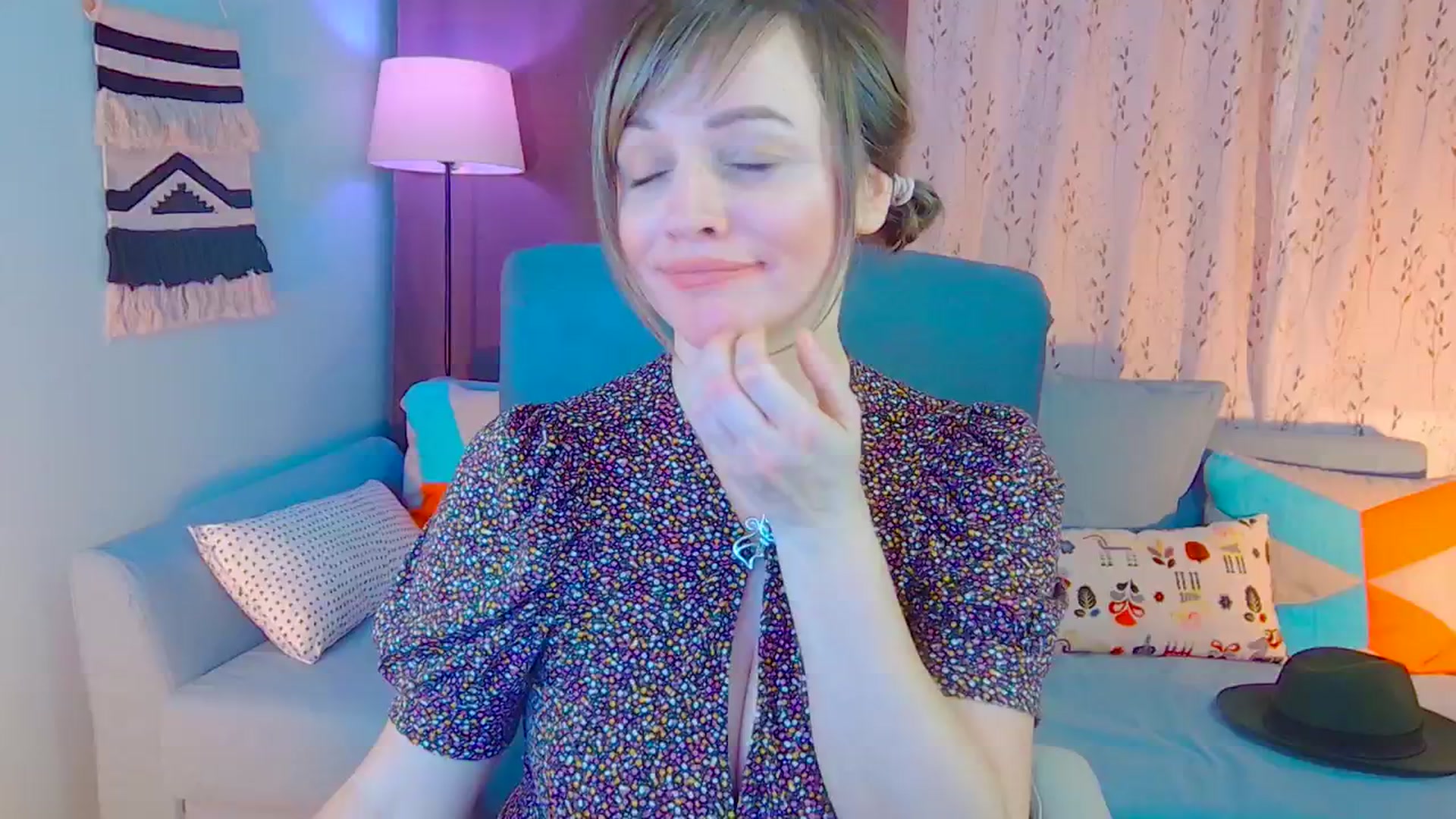 Gallery image thumbnail from SweetDazzle's myfreecams stream on, 01/14/2025, 01:46 image 20 of 20