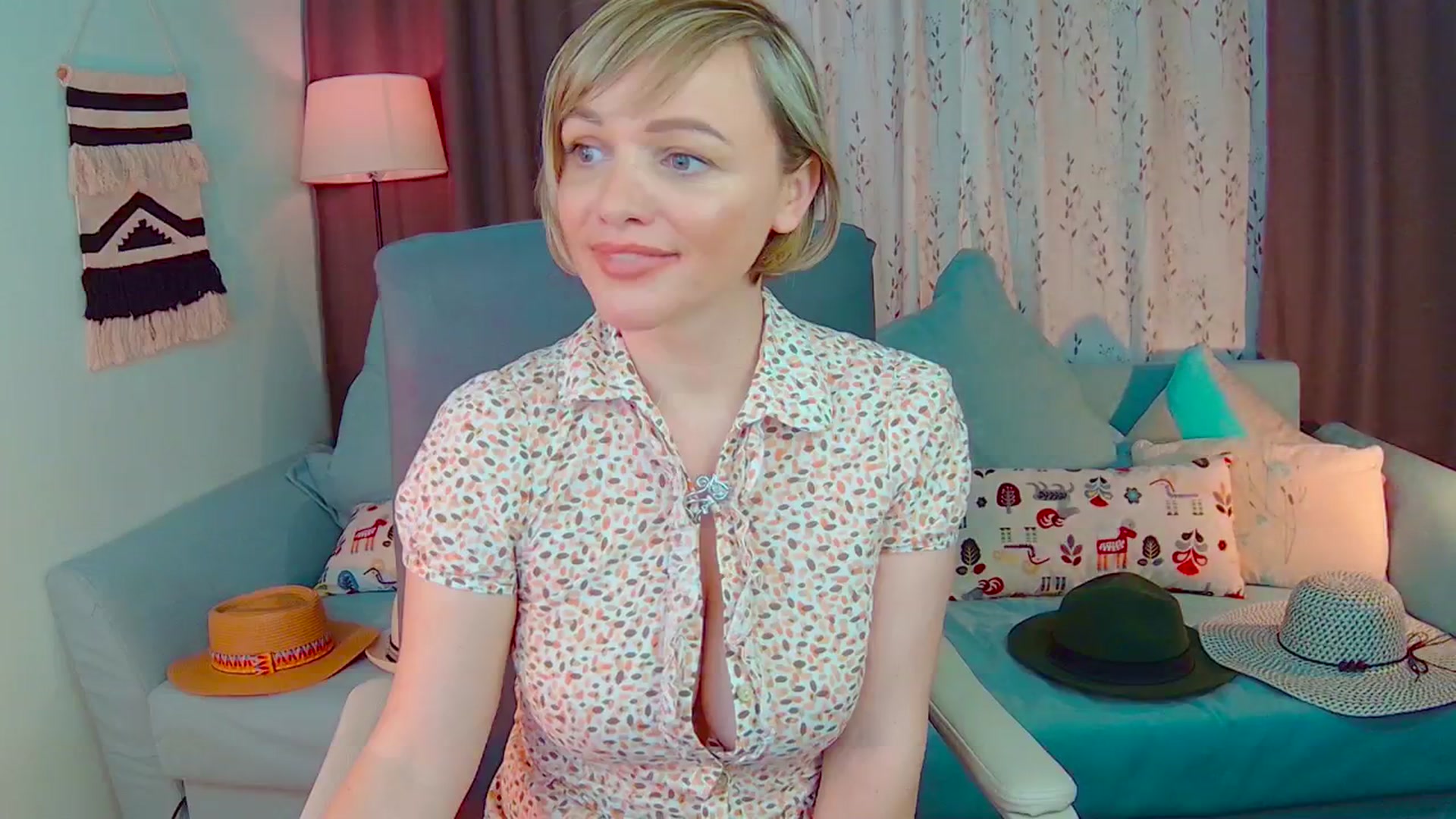 Gallery image thumbnail from SweetDazzle's myfreecams stream on, 02/18/2025, 18:30 image 14 of 20