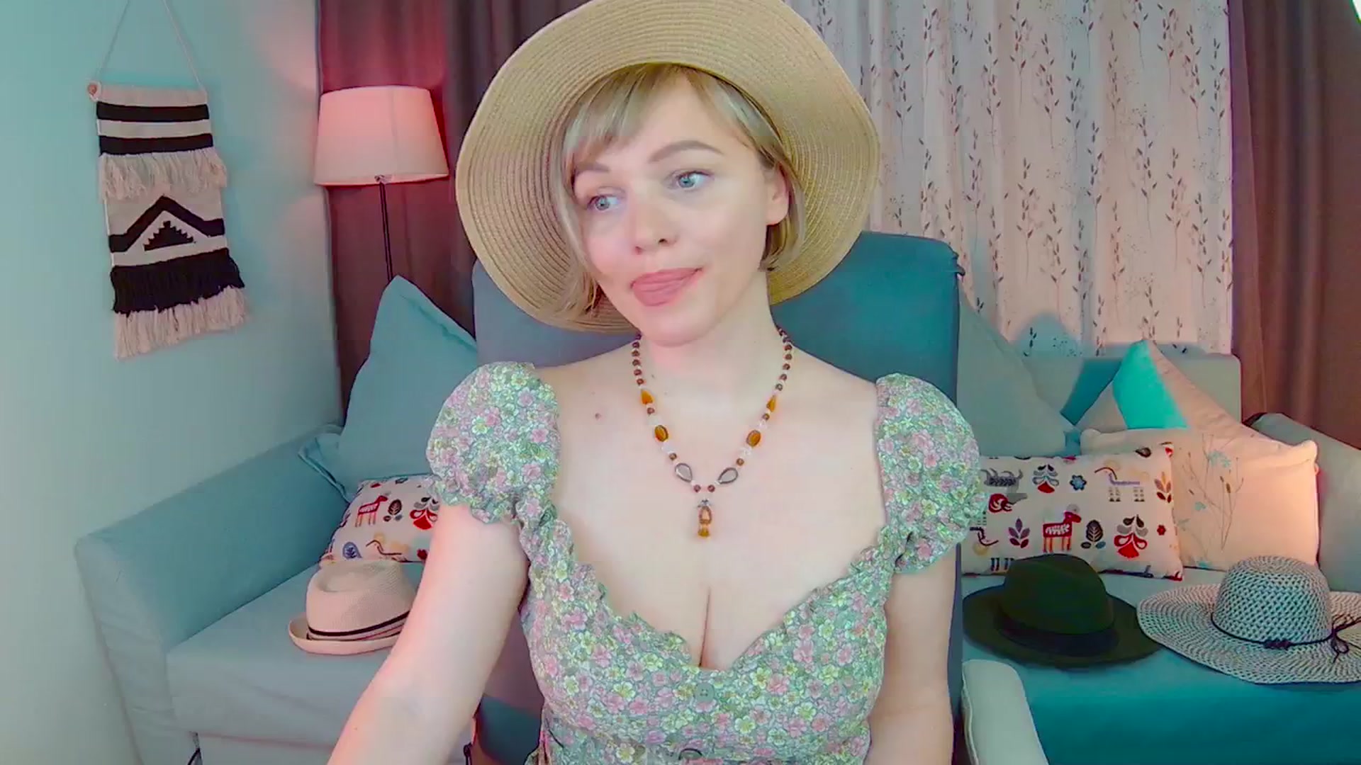 Gallery image thumbnail from SweetDazzle's myfreecams stream on, 02/19/2025, 19:59 image 5 of 20