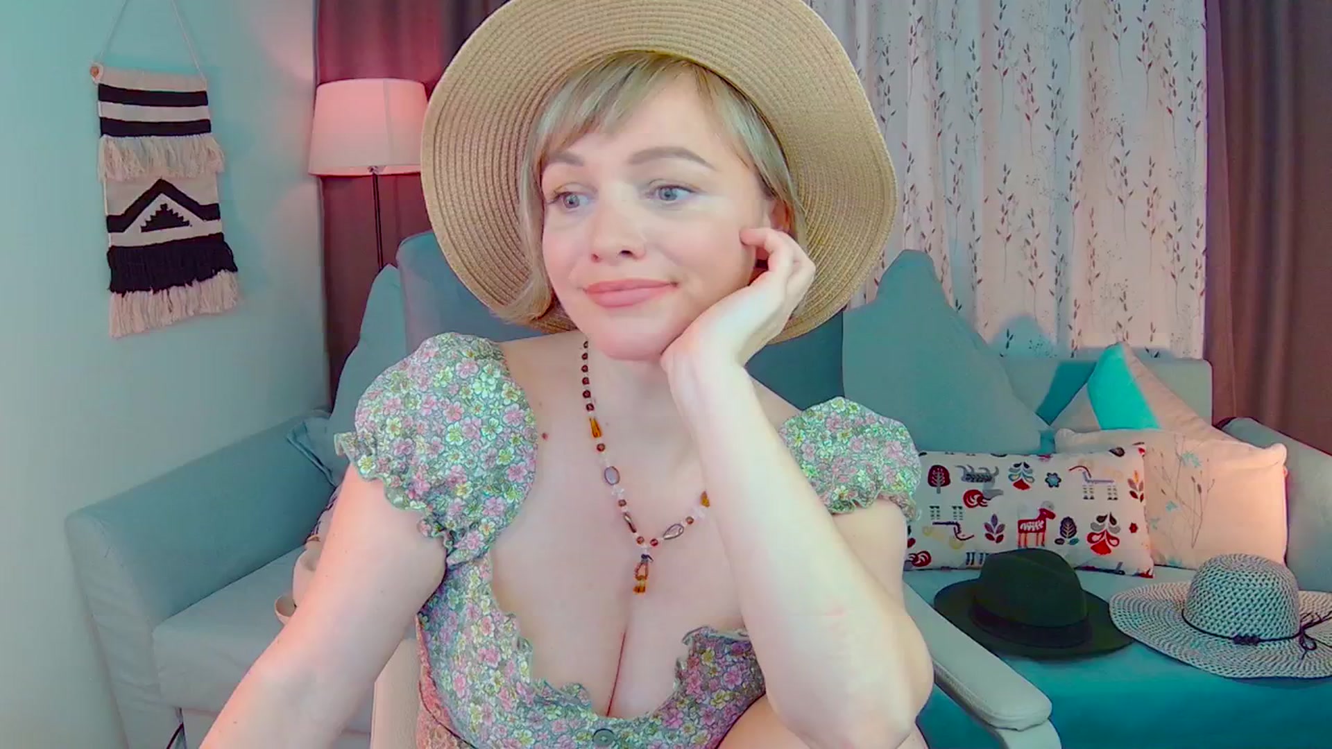 Gallery image thumbnail from SweetDazzle's myfreecams stream on, 02/19/2025, 20:56 image 1 of 20